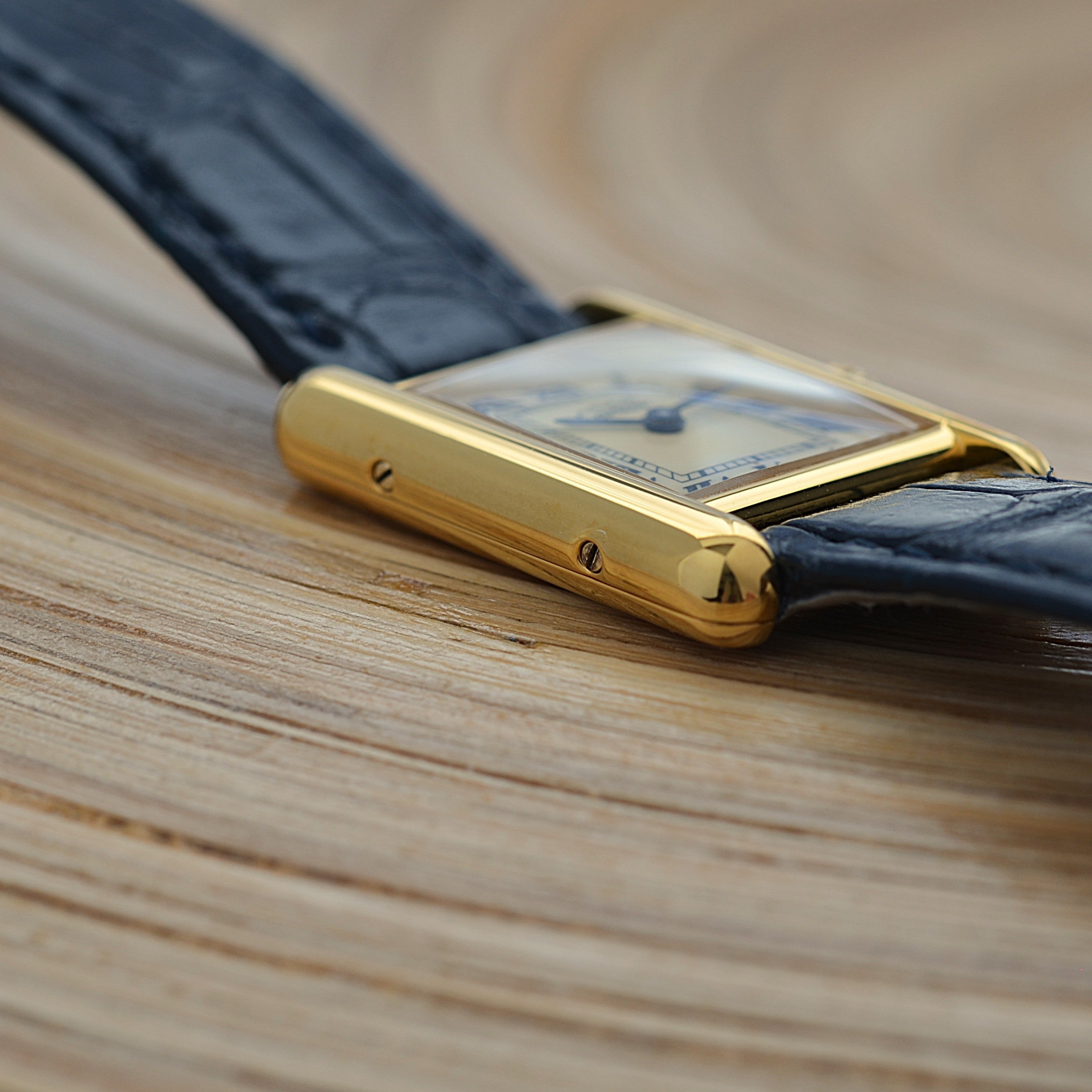 【Cartier】カルティエ マストタンクSM アイボリーローマQZ SWISS MADE 表記 純正尾錠付き