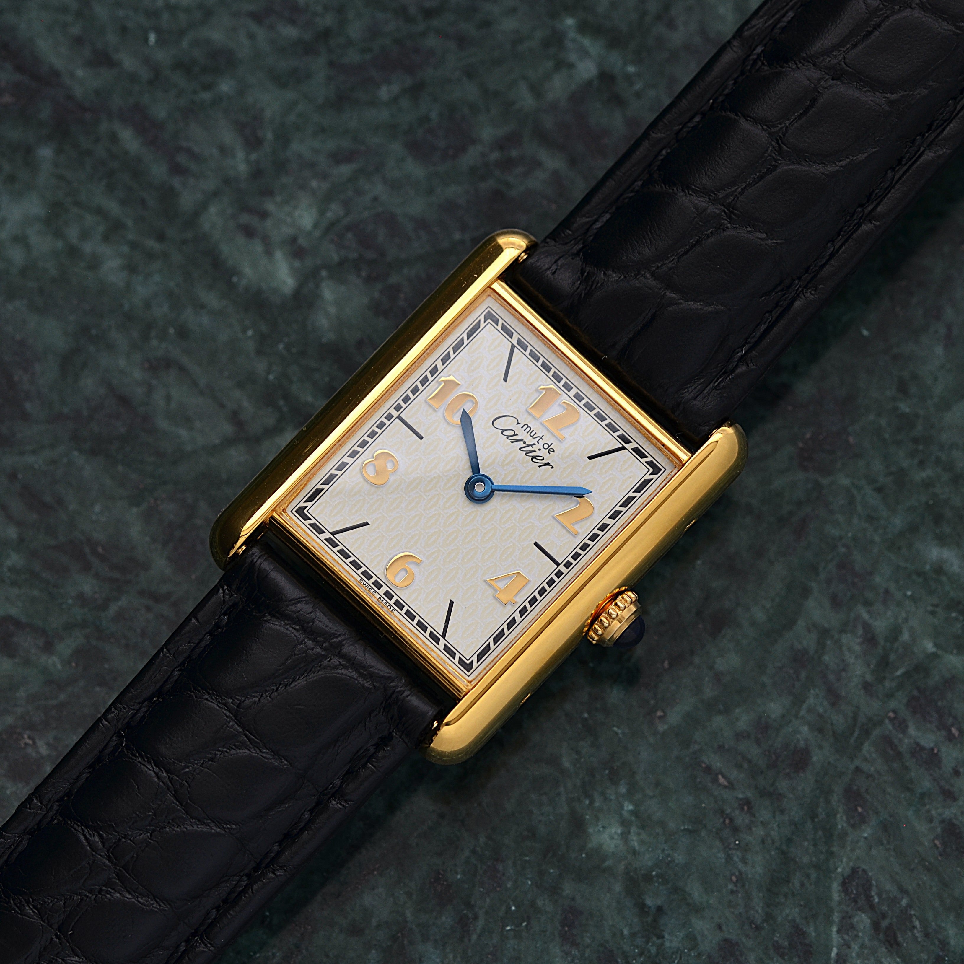 【Cartier】カルティエ マストタンクLM 飛びアラビア 付属品完備 カルティエコンプリートサービス済み