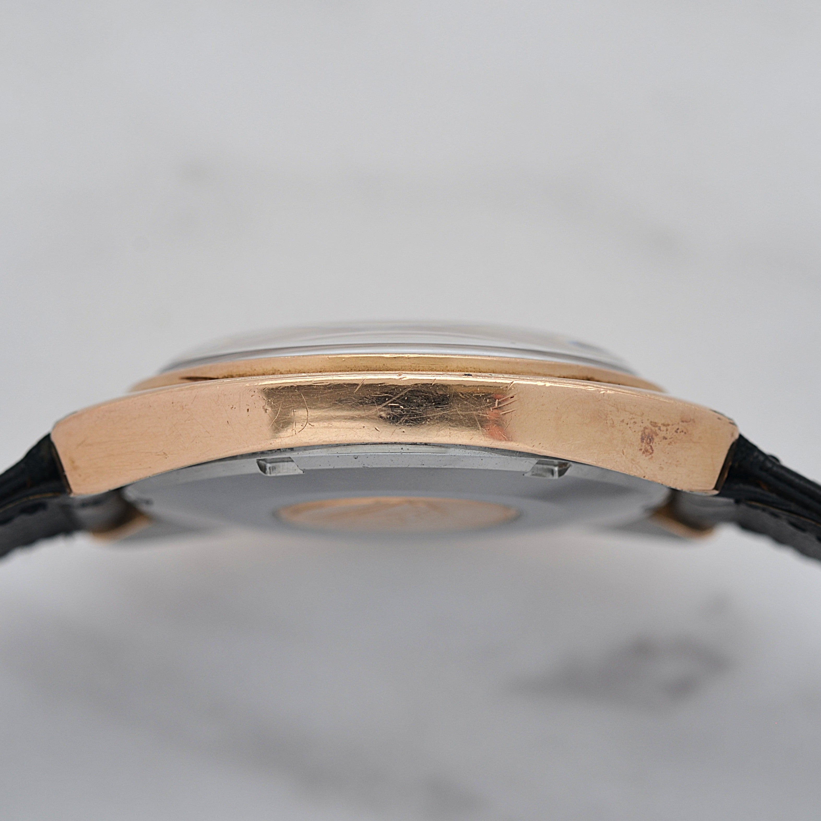 [歐米茄] 歐米茄星座系列日期顯示 C-Line 粉紅金錶殼配正品錶扣