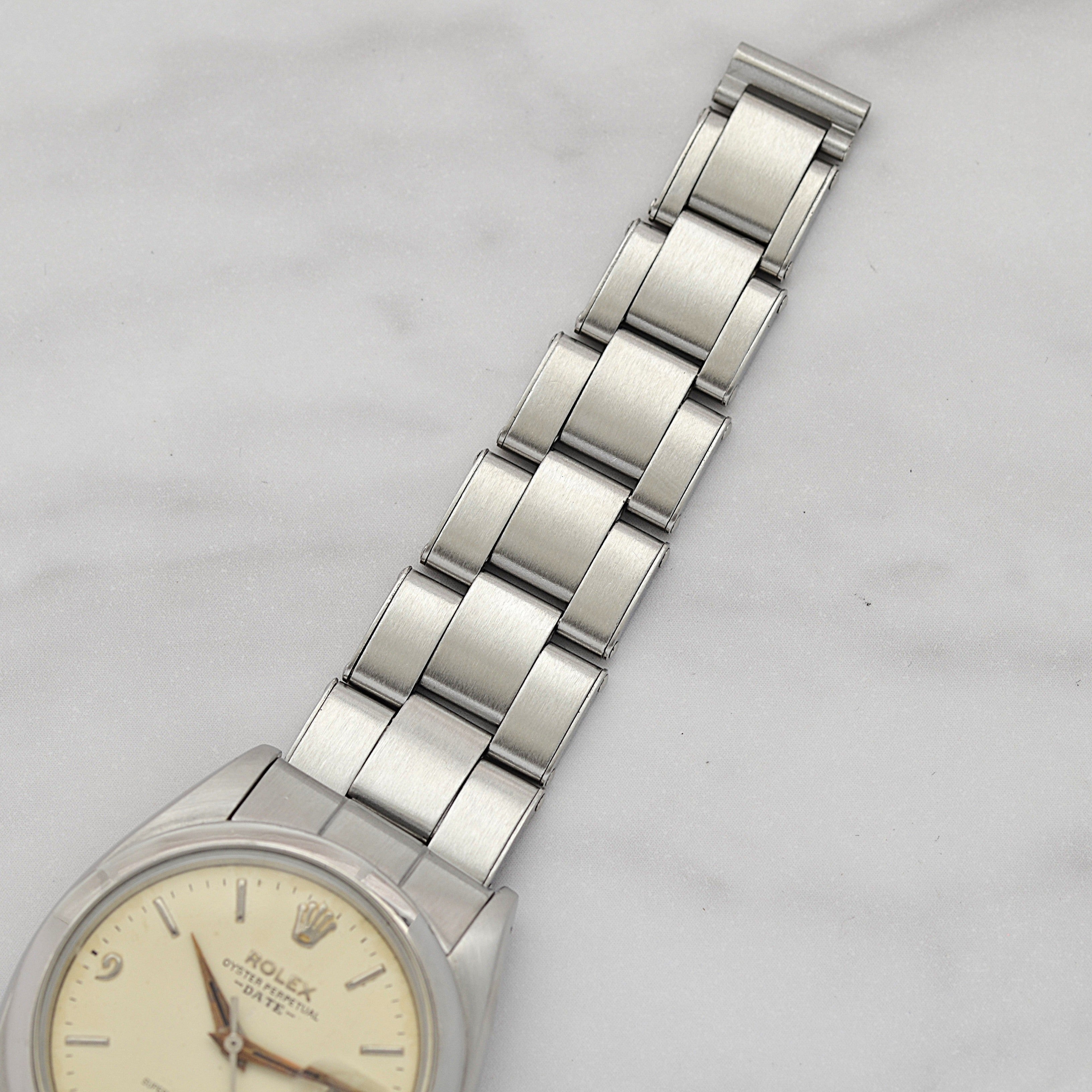 [ROLEX] Rolex Perpetual Date Ref.1500 Arabic 6/9