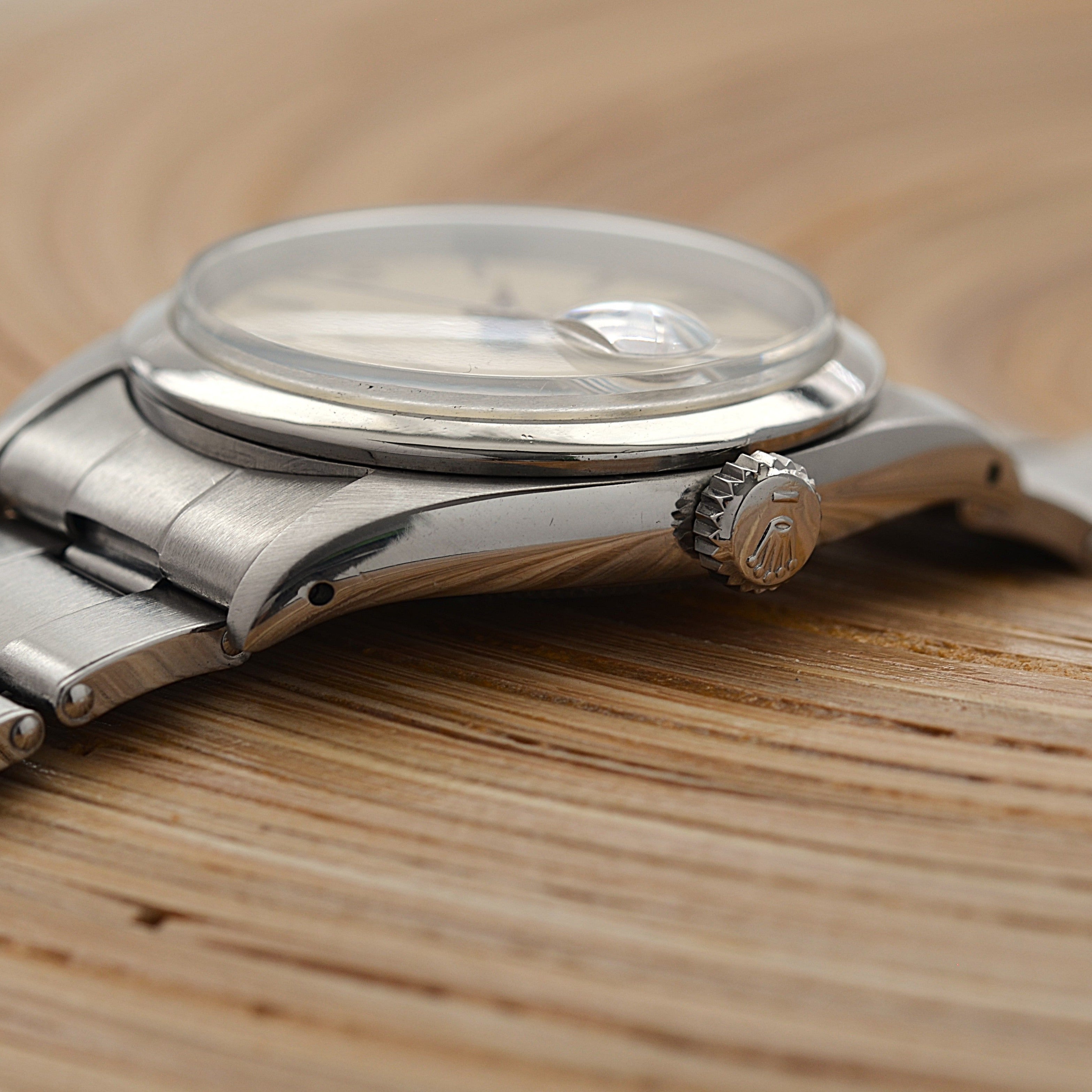 [ROLEX] Rolex Perpetual Date Ref.1500 Arabic 6/9