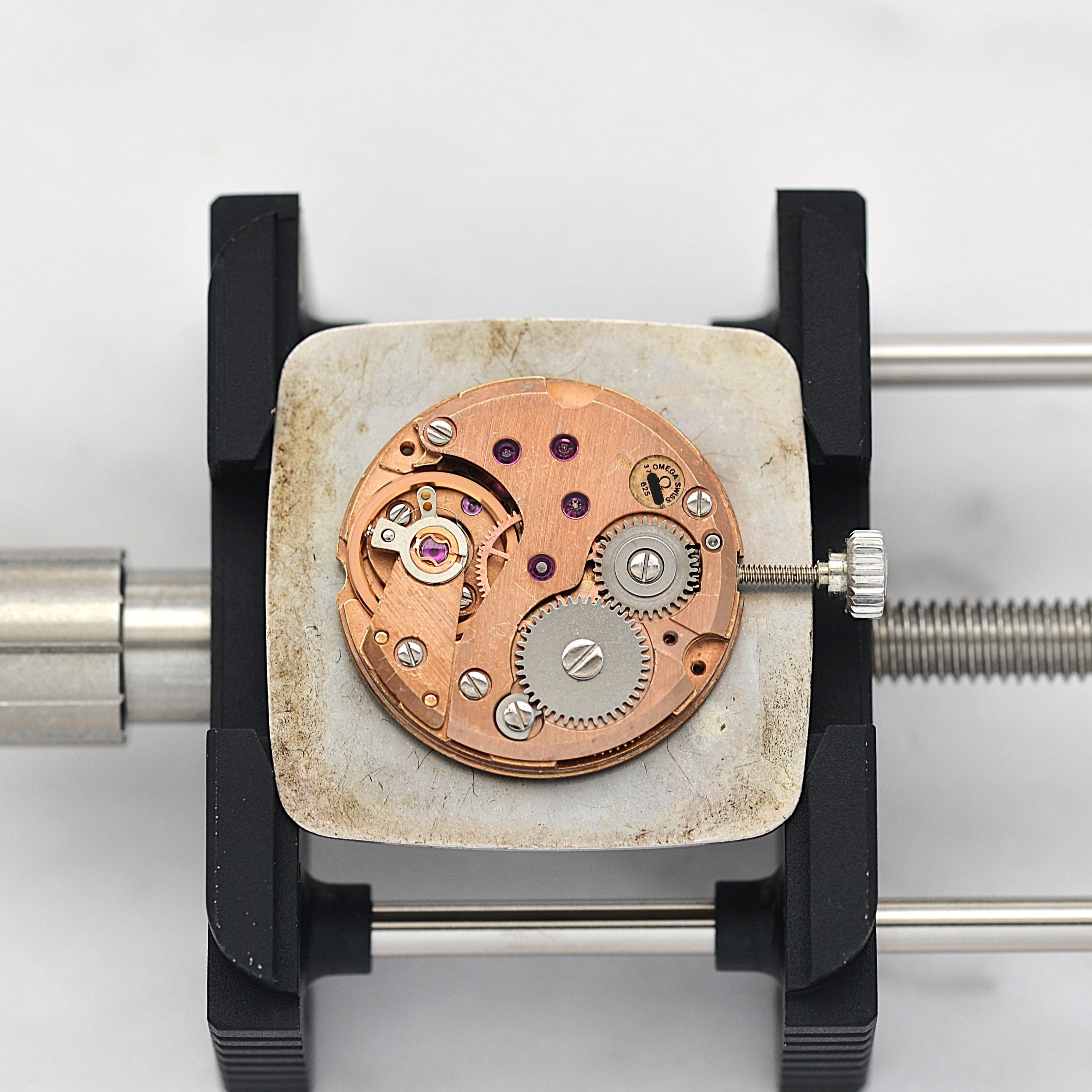 [Omega] 歐米茄日內瓦 WGP 方形銀色男士尺寸附正品扣