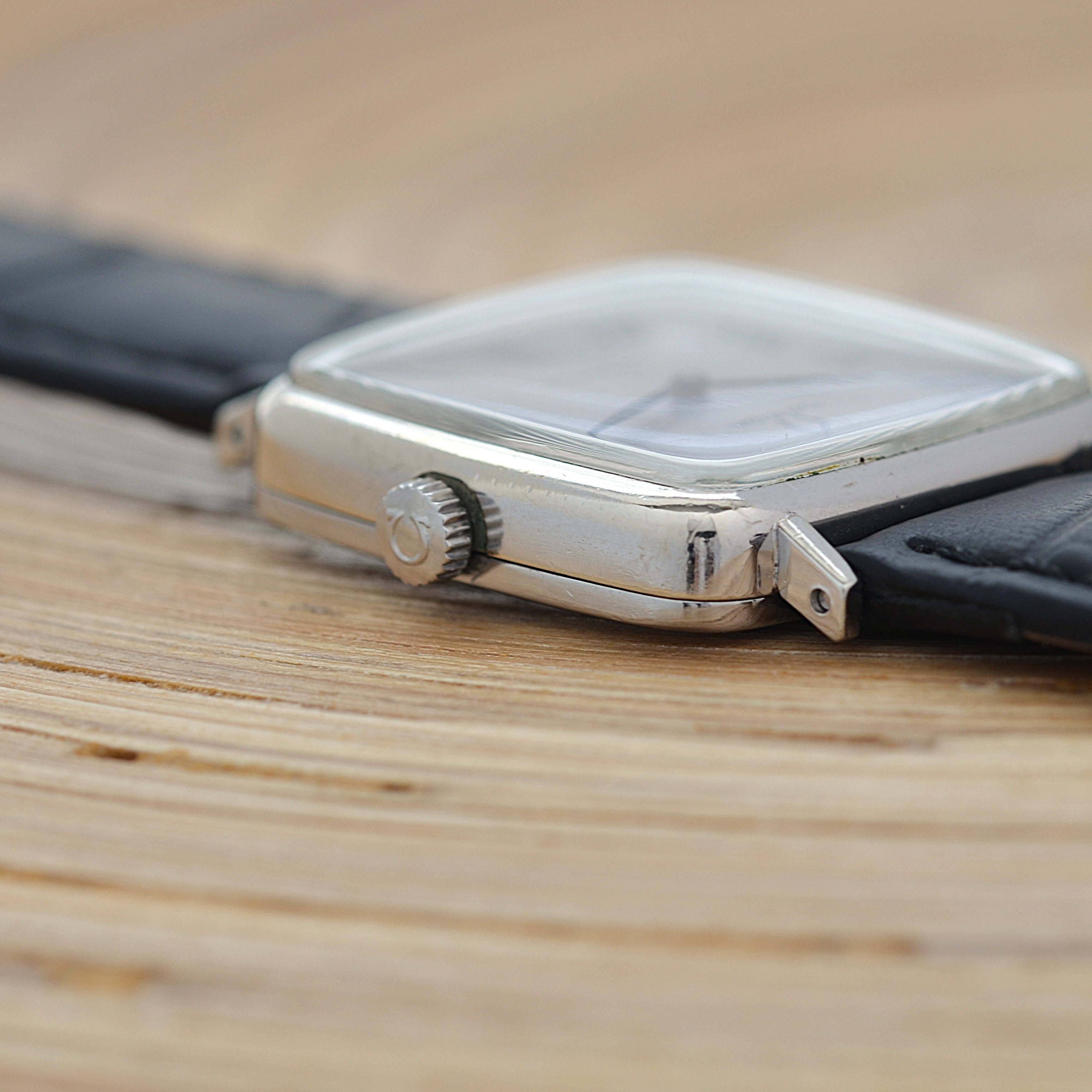 [Omega] 歐米茄日內瓦 WGP 方形銀色男士尺寸附正品扣