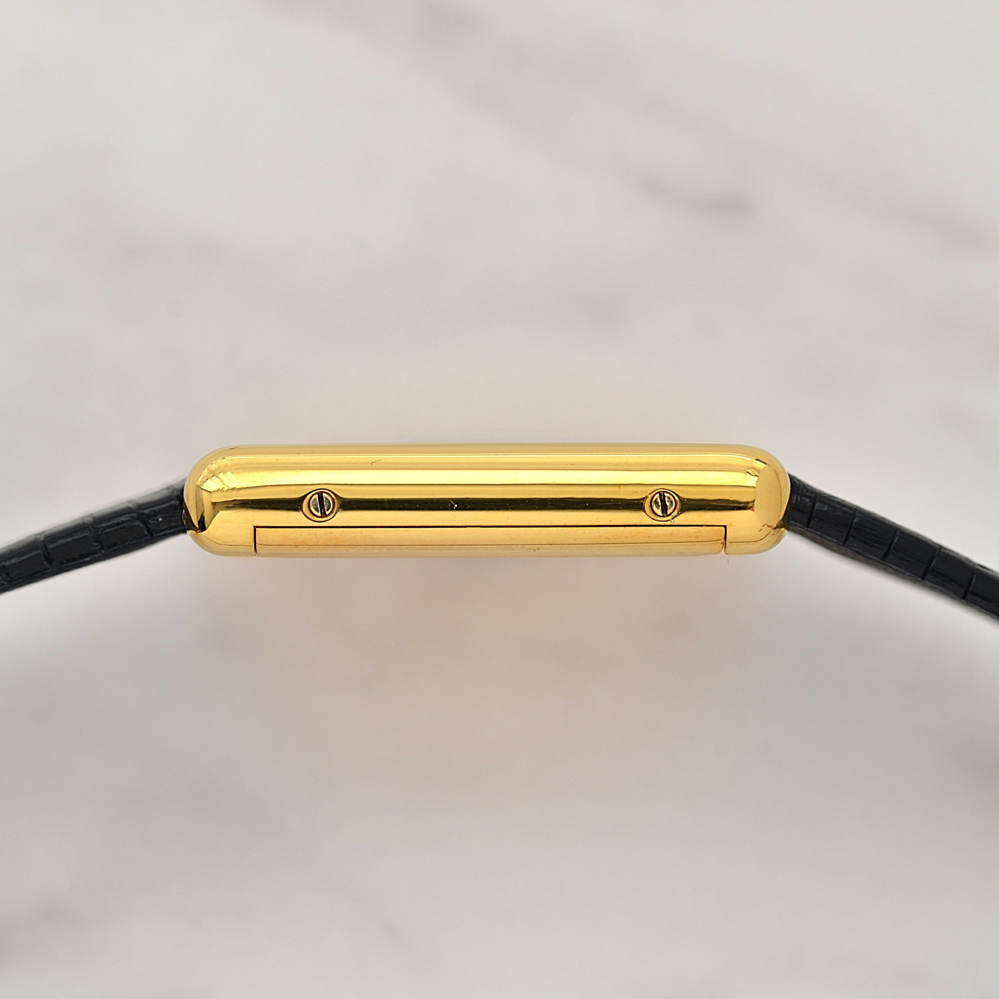 [Cartier] Cartier Must Tank LM Black Roman Manual Winding with Genuine Buckle