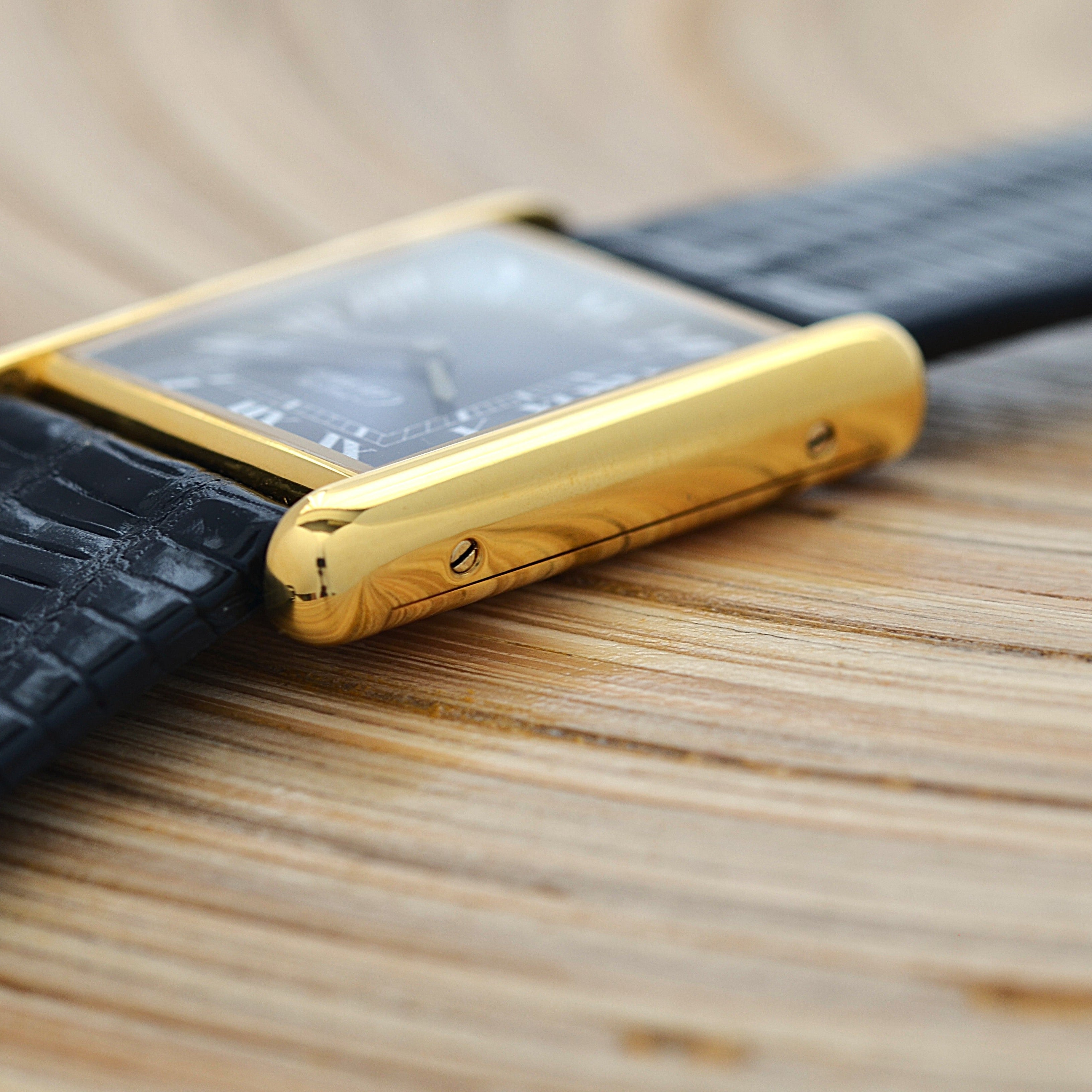 [Cartier] Cartier Must Tank LM Black Roman Manual Winding with Genuine Buckle