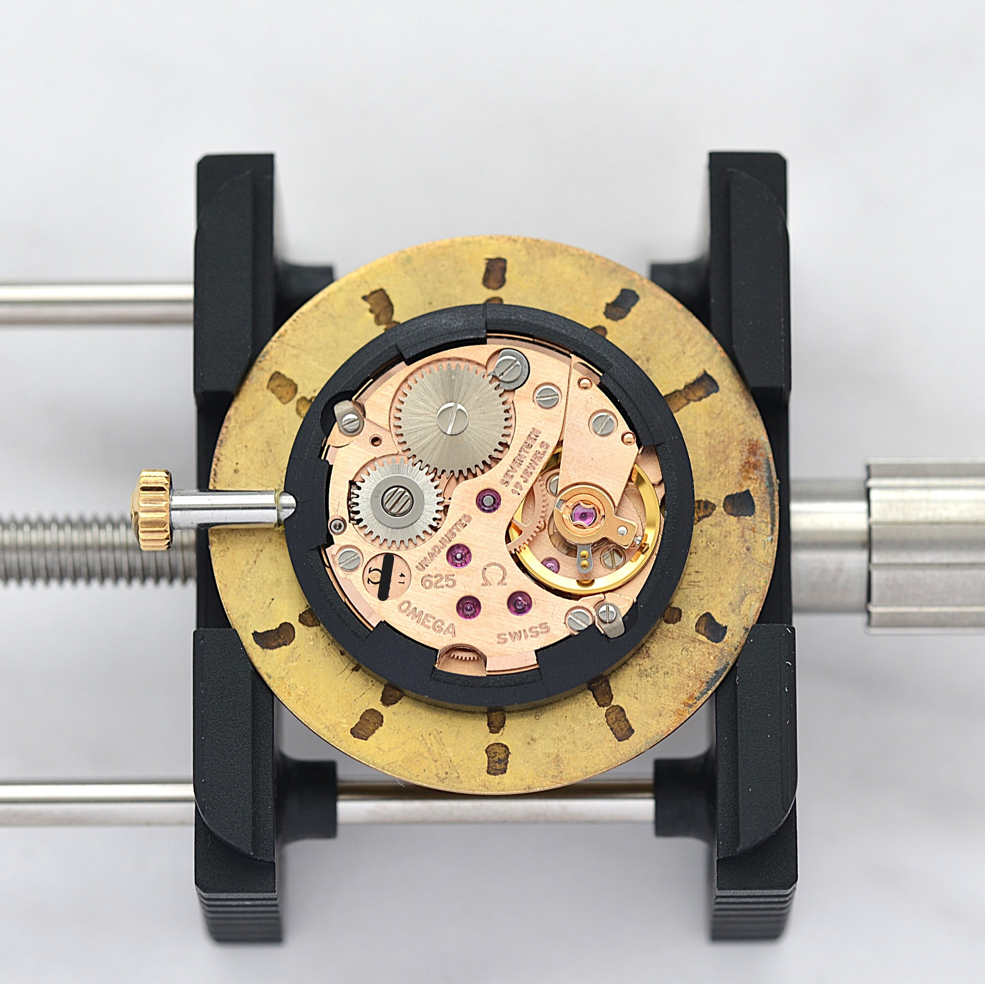 [Omega] 歐米茄碟飛系列 GP 圓形金錶配真鱷魚皮錶帶和錶扣