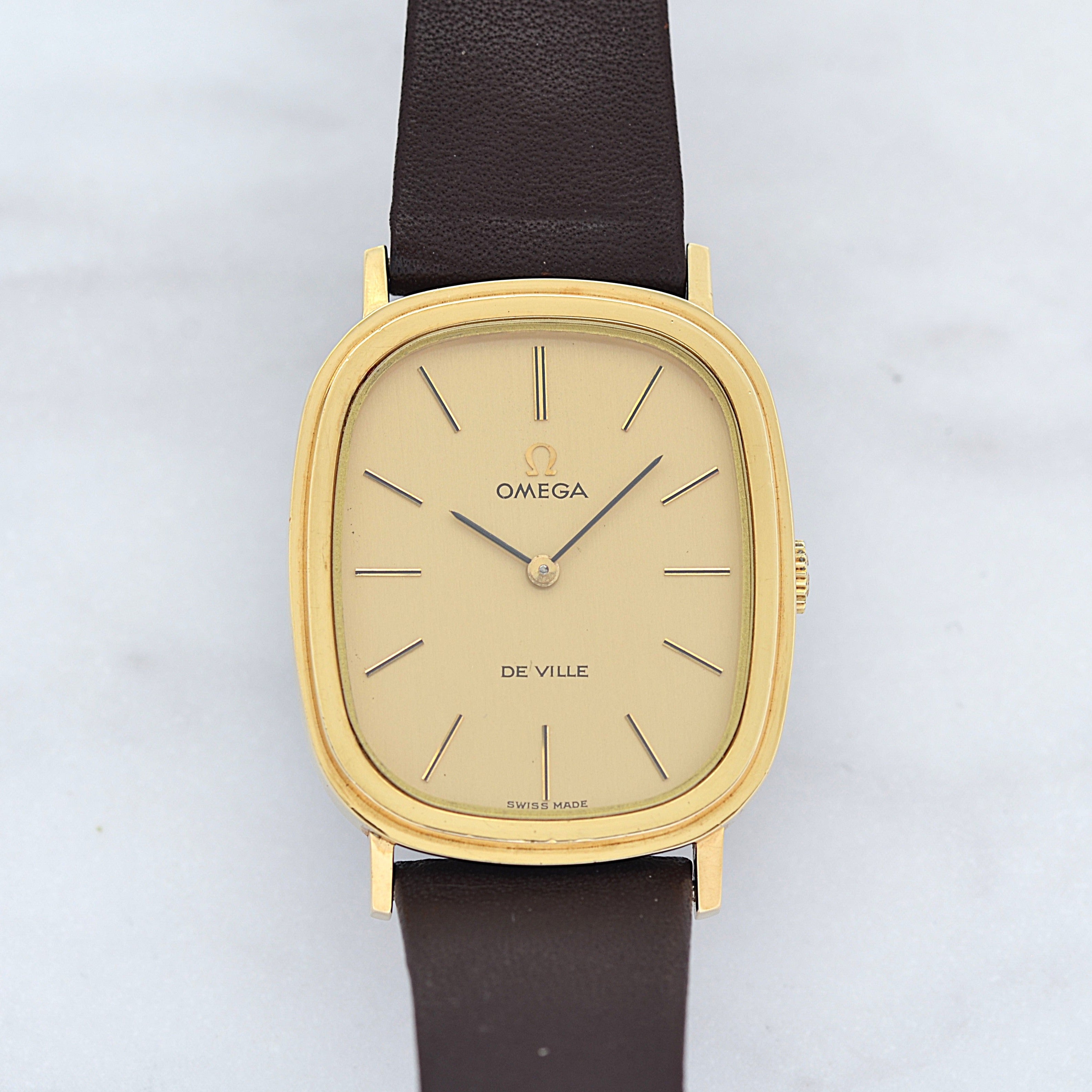 [Omega] 歐米茄碟飛系列GP橢圓形錶殼金色全新庫存