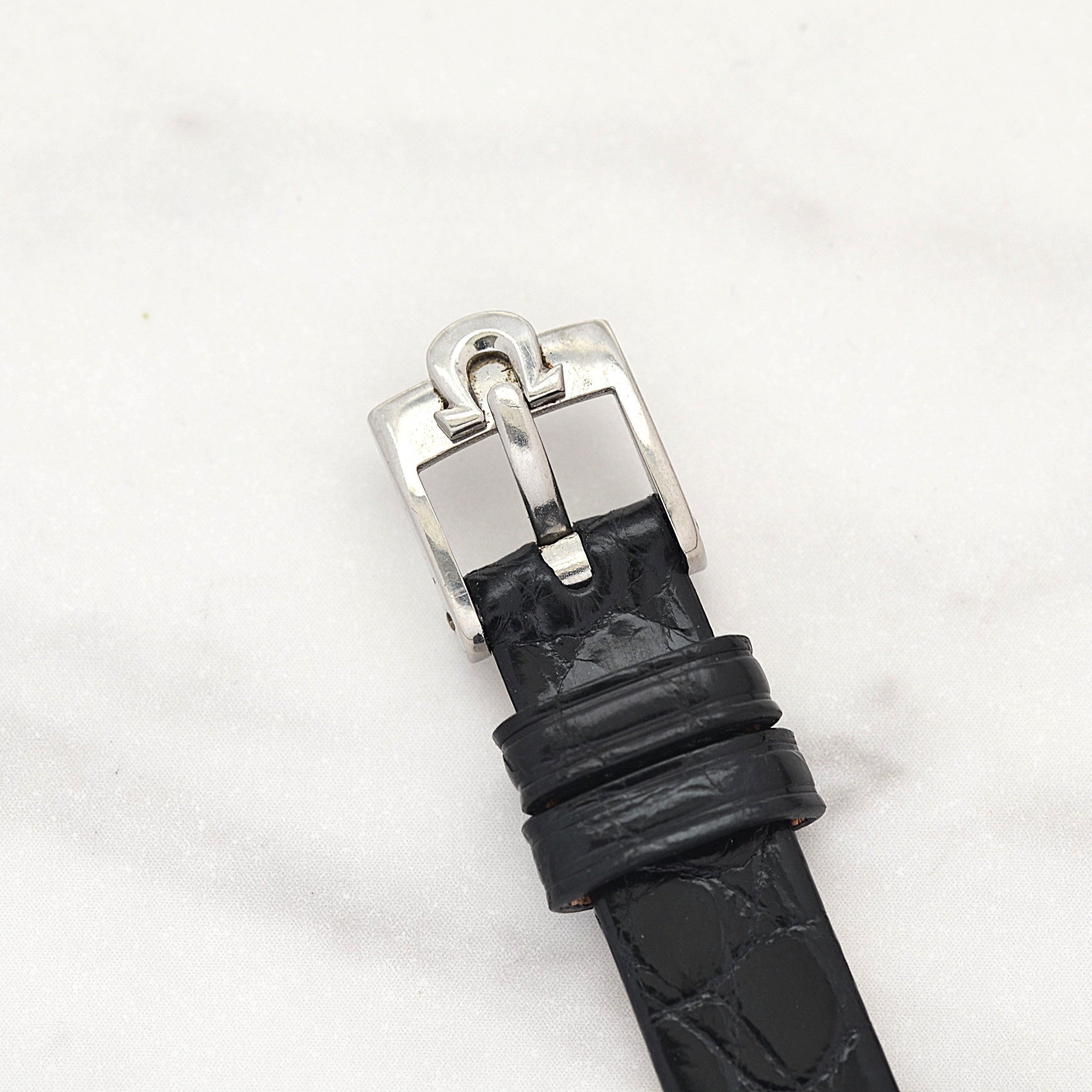 [Omega] 歐米茄日內瓦系列不鏽鋼圓形銀色阿拉伯數位直立錶盤腕錶，附原廠錶扣