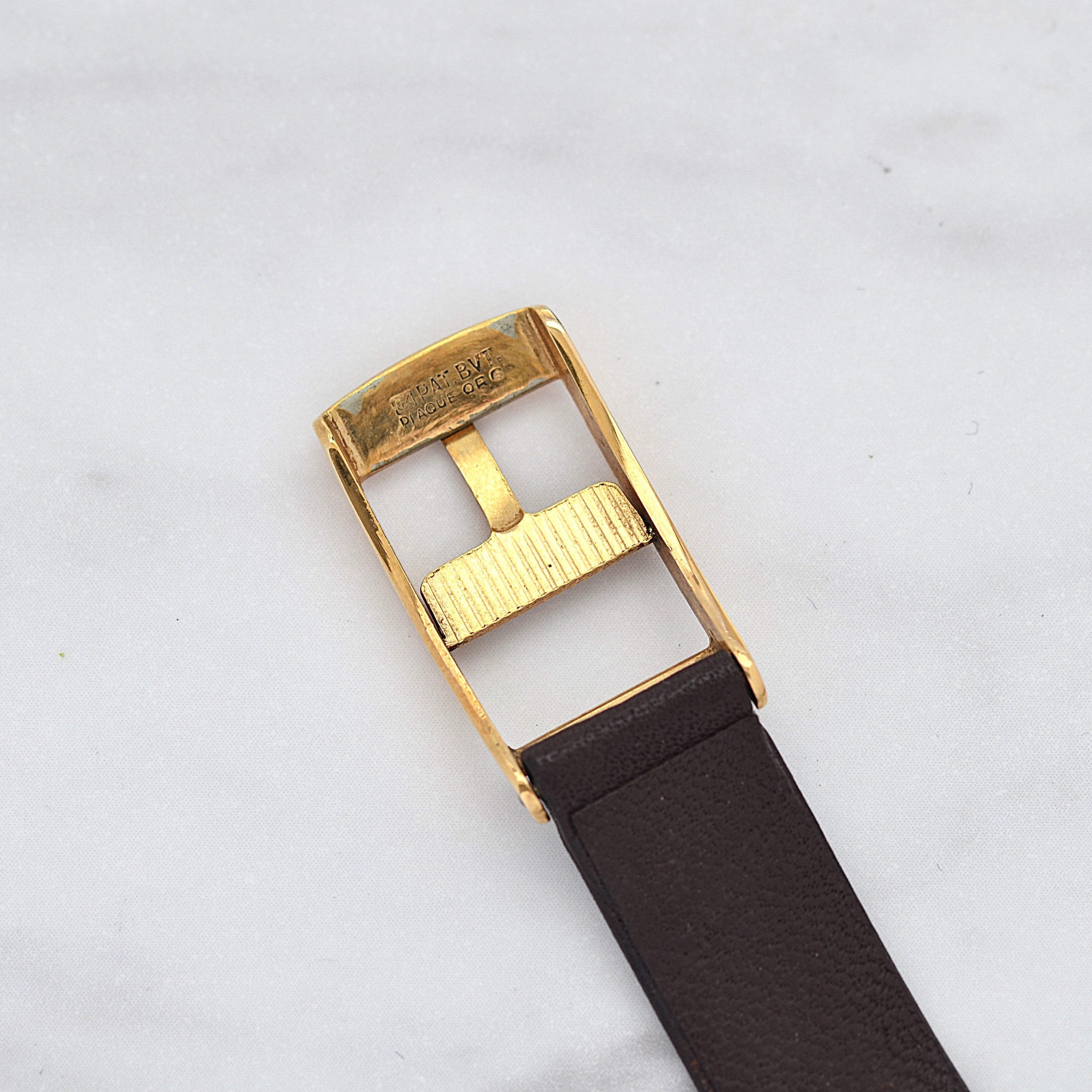 [Omega] 歐米茄碟飛系列GP橢圓形錶殼金色全新庫存