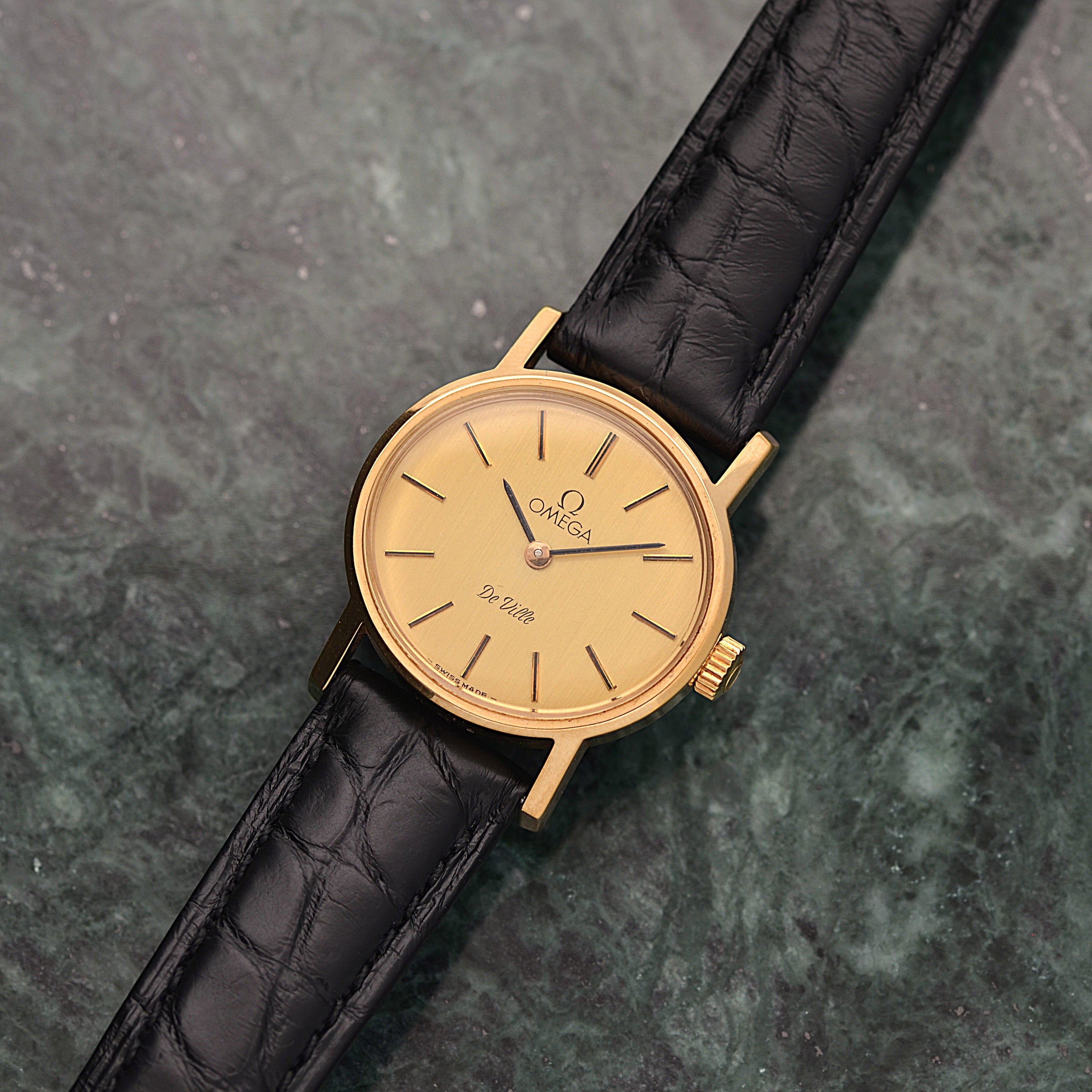 【OMEGA】オメガ デヴィル GP オーバルケース Gold デッドストック