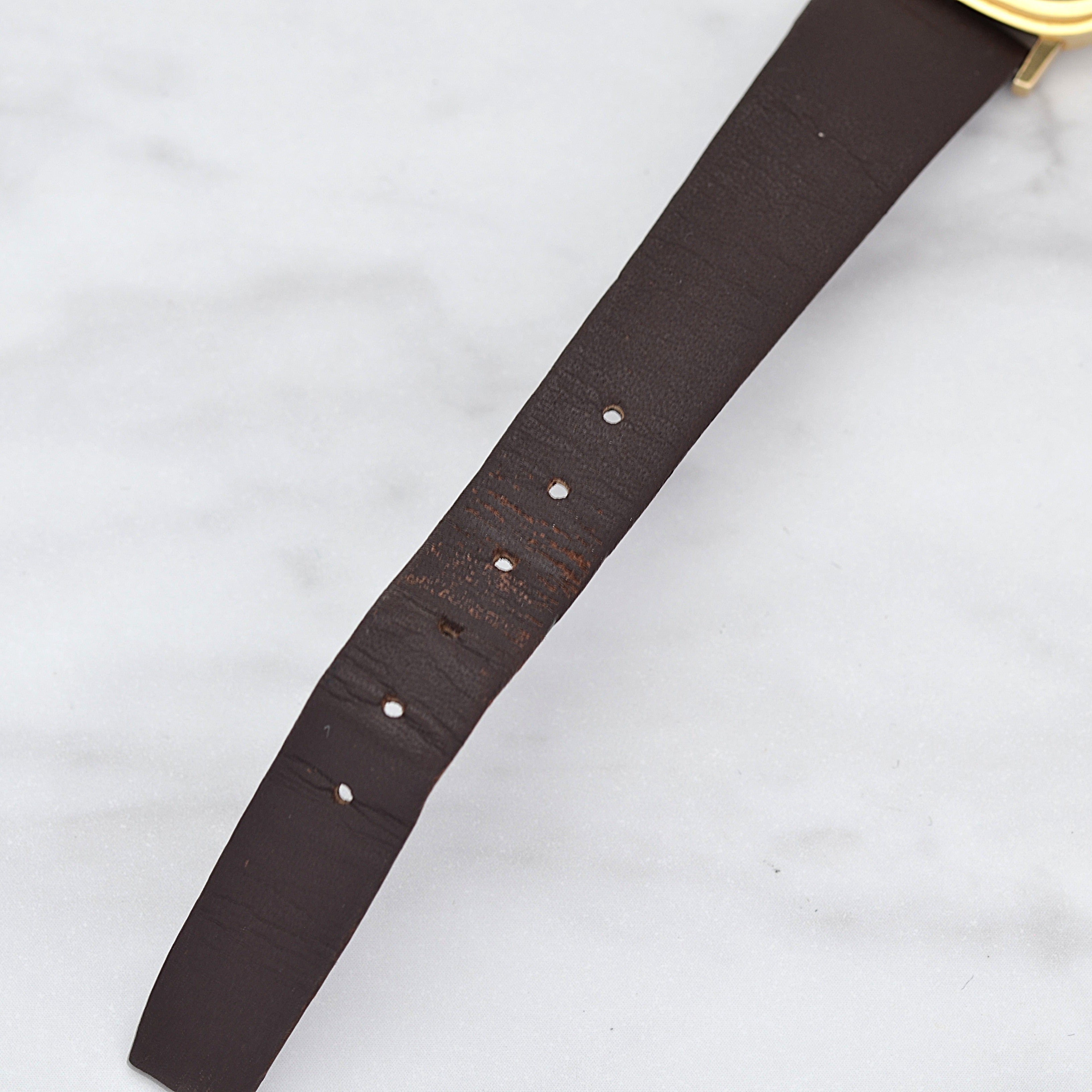 [Omega] 歐米茄碟飛系列GP橢圓形錶殼金色全新庫存