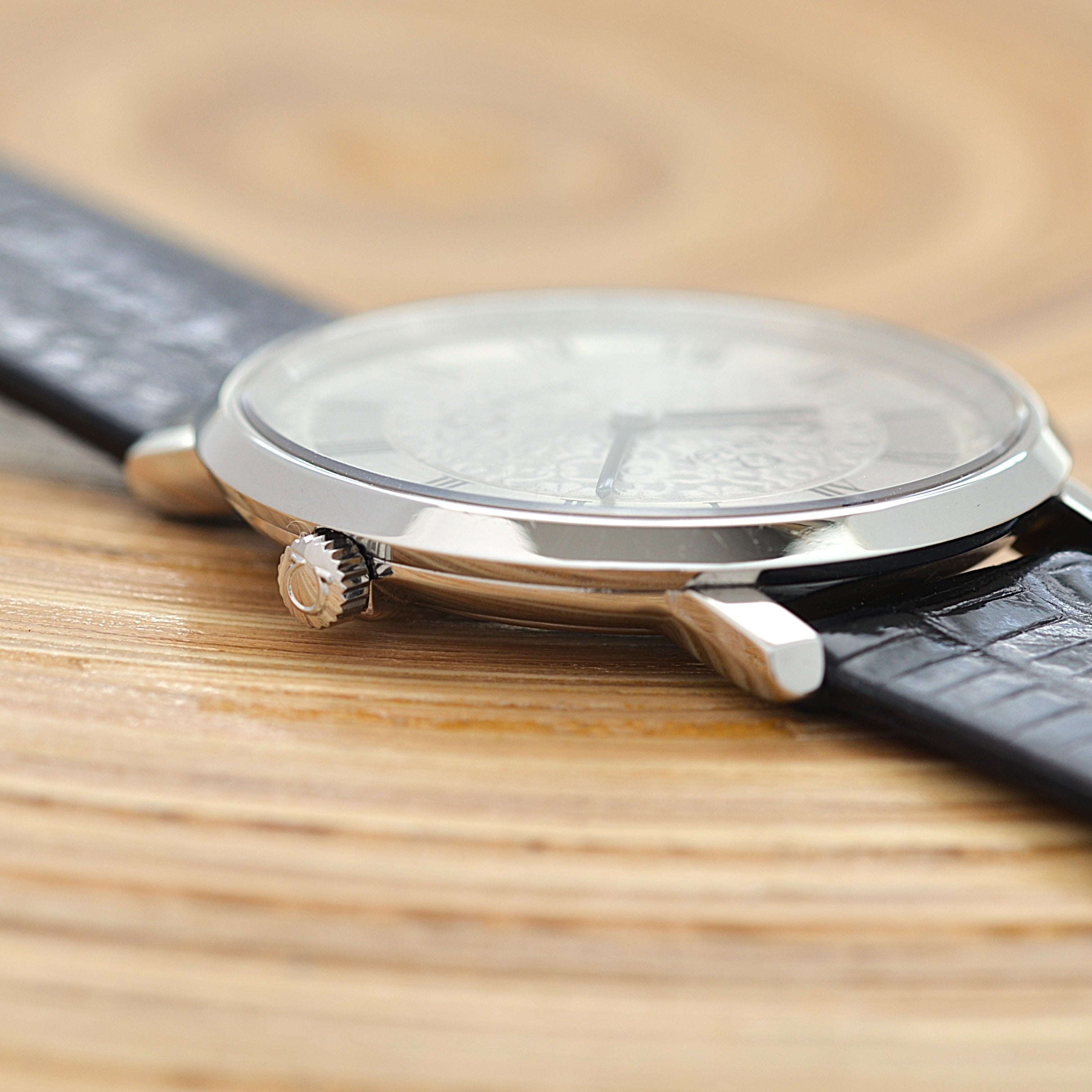 【OMEGA】オメガ デヴィル SS ラウンド フラワーダイヤル 純正尾錠付き