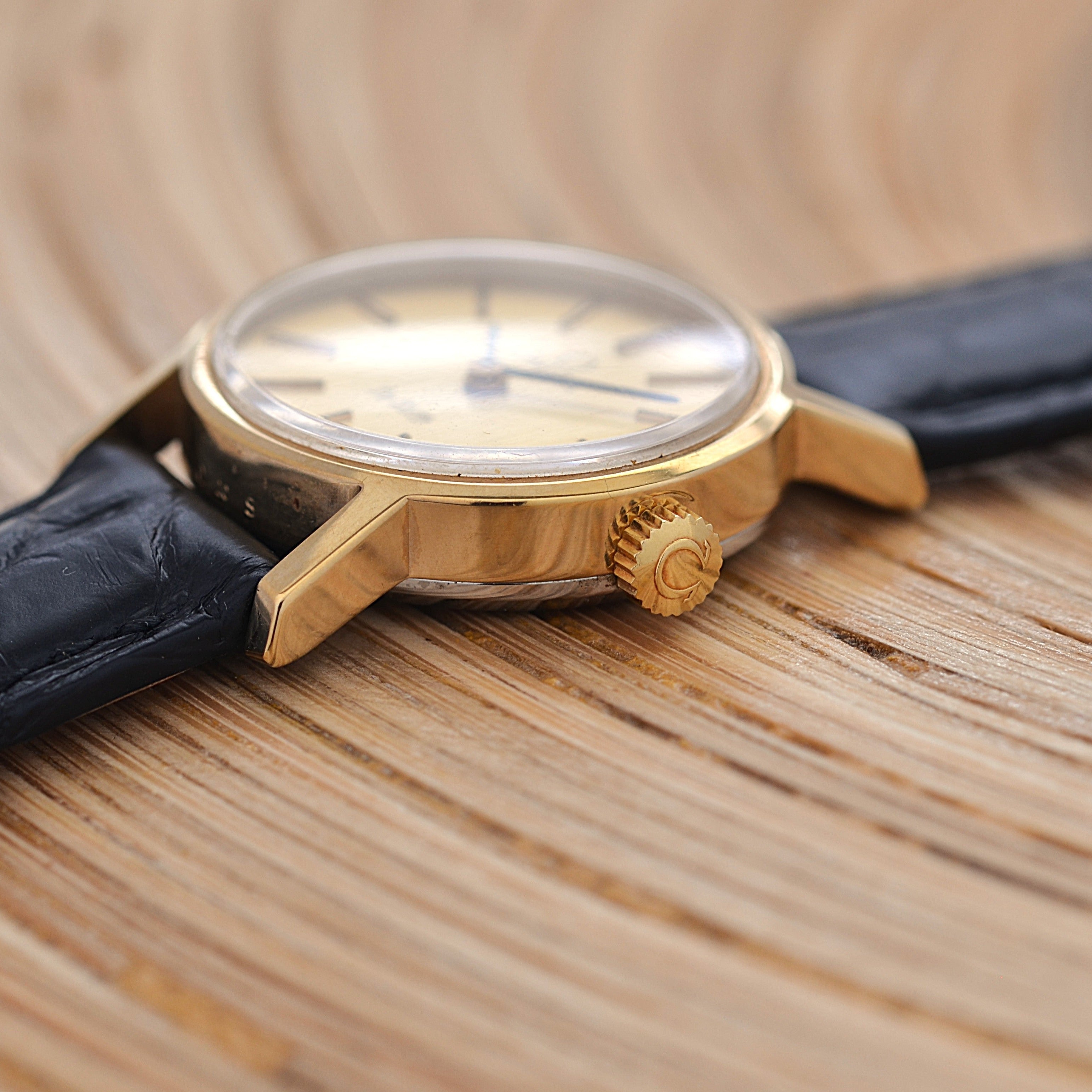 【OMEGA】オメガ デヴィル GP オーバルケース Gold デッドストック