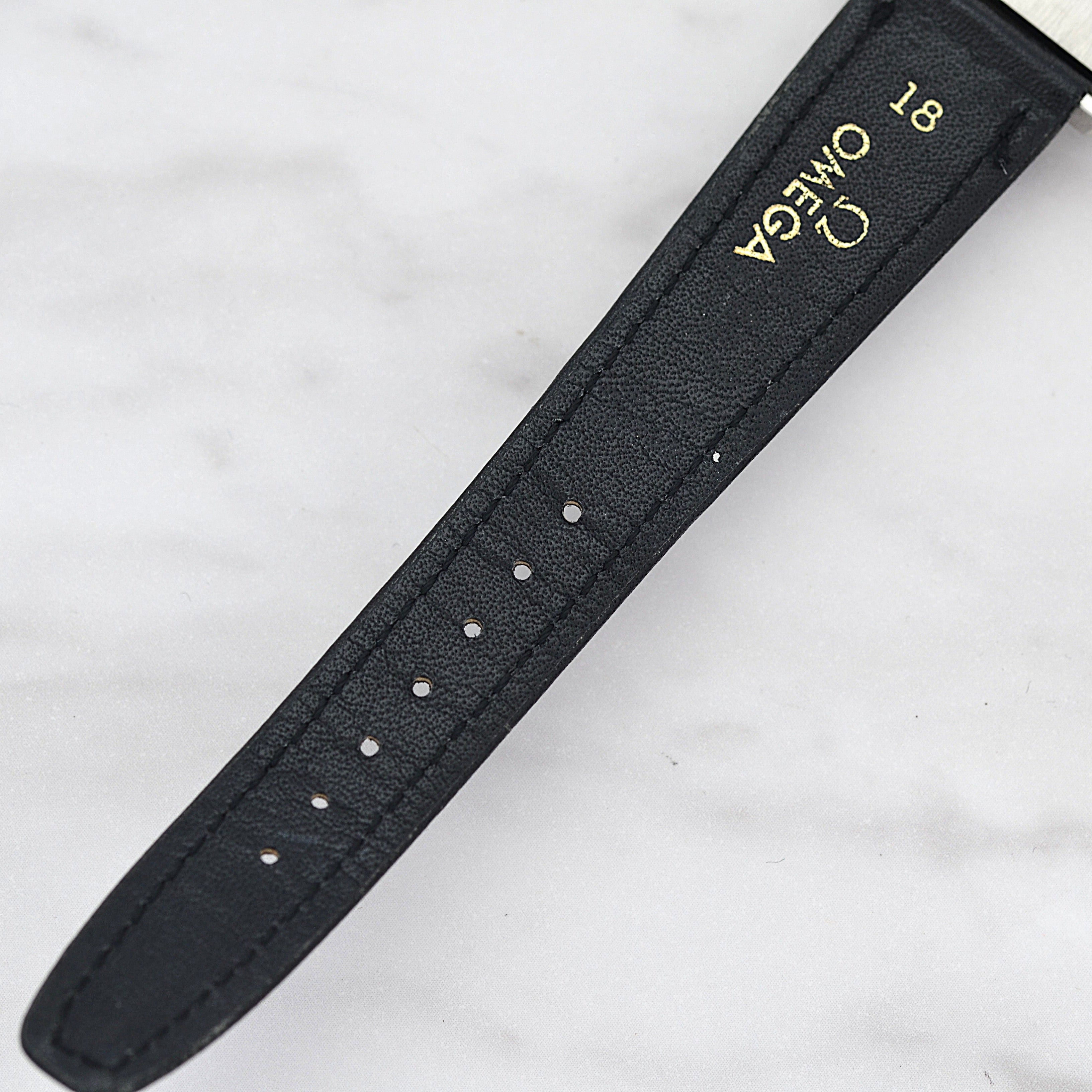 [歐米茄] 歐米茄星座系列不鏽鋼長方形錶殼銀色巴黎釘紋錶盤搭配原廠錶扣