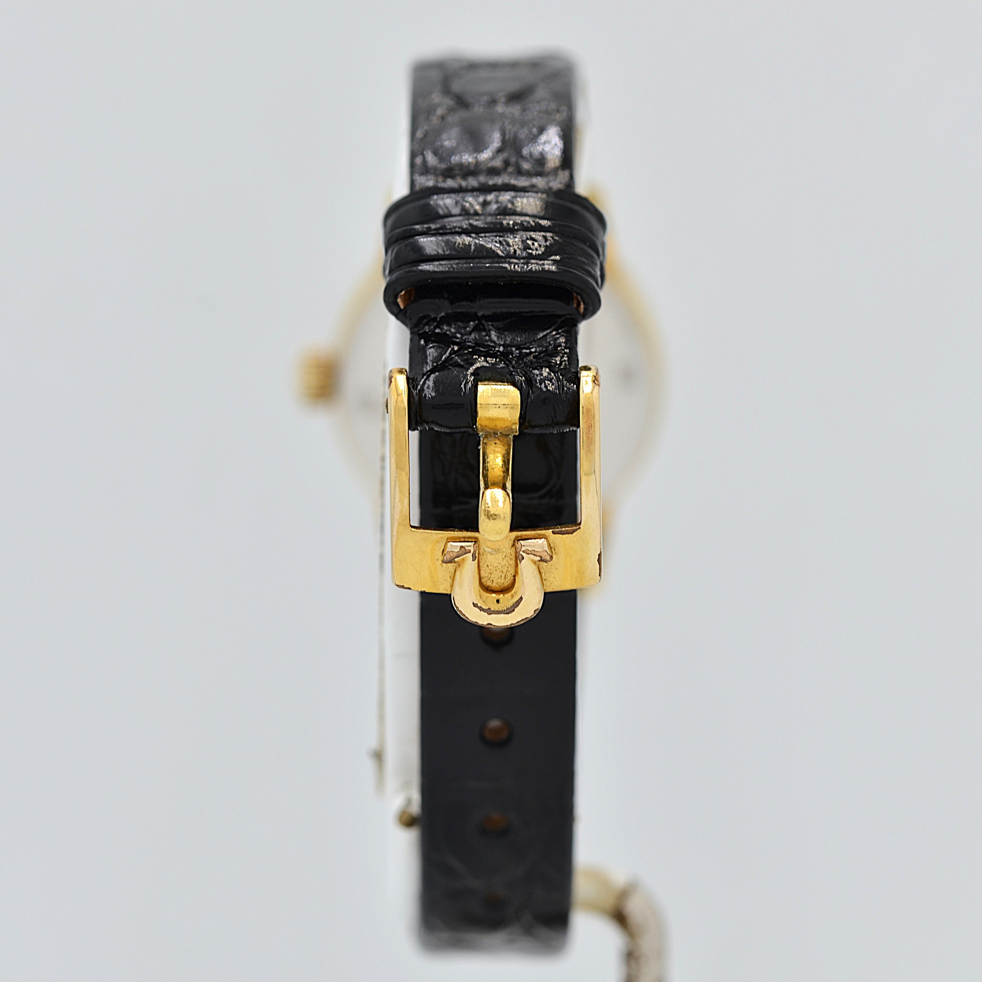 [Omega] 歐米茄日內瓦系列GP圓形銀直式阿拉伯數位時標腕錶，附原廠錶扣