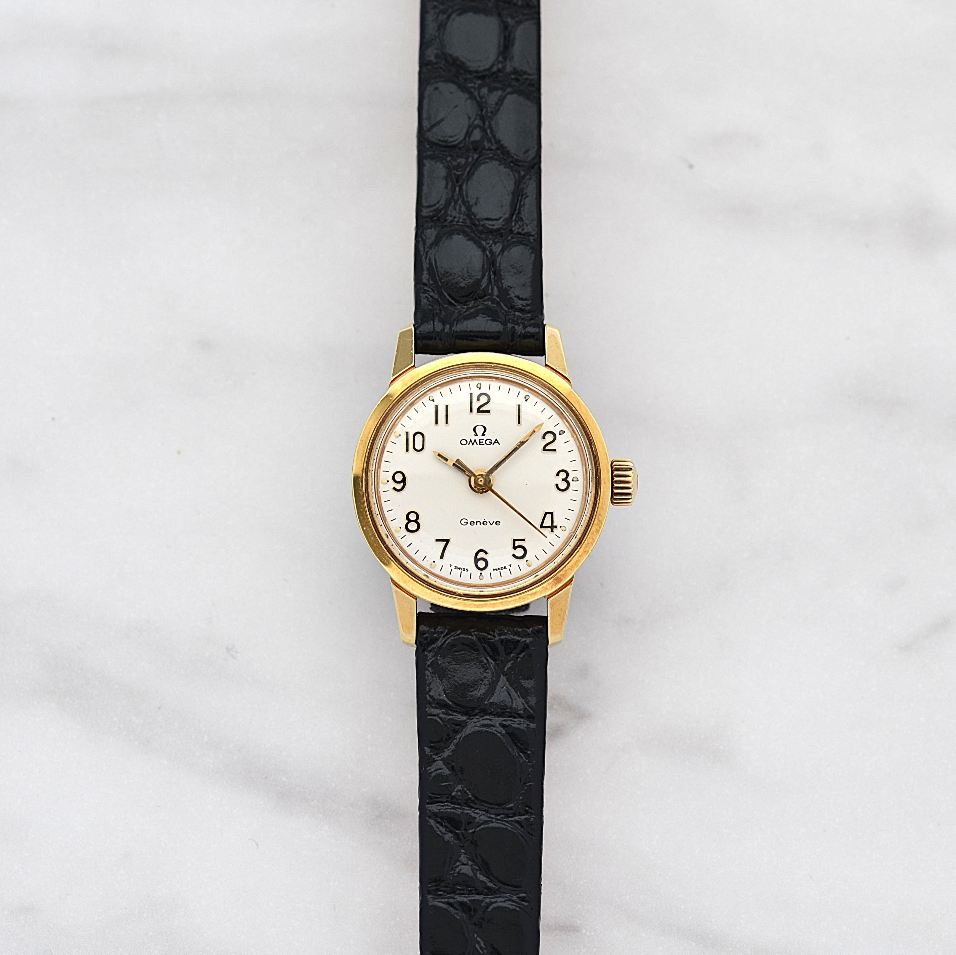 [Omega] 歐米茄日內瓦系列GP圓形銀直式阿拉伯數位時標腕錶，附原廠錶扣