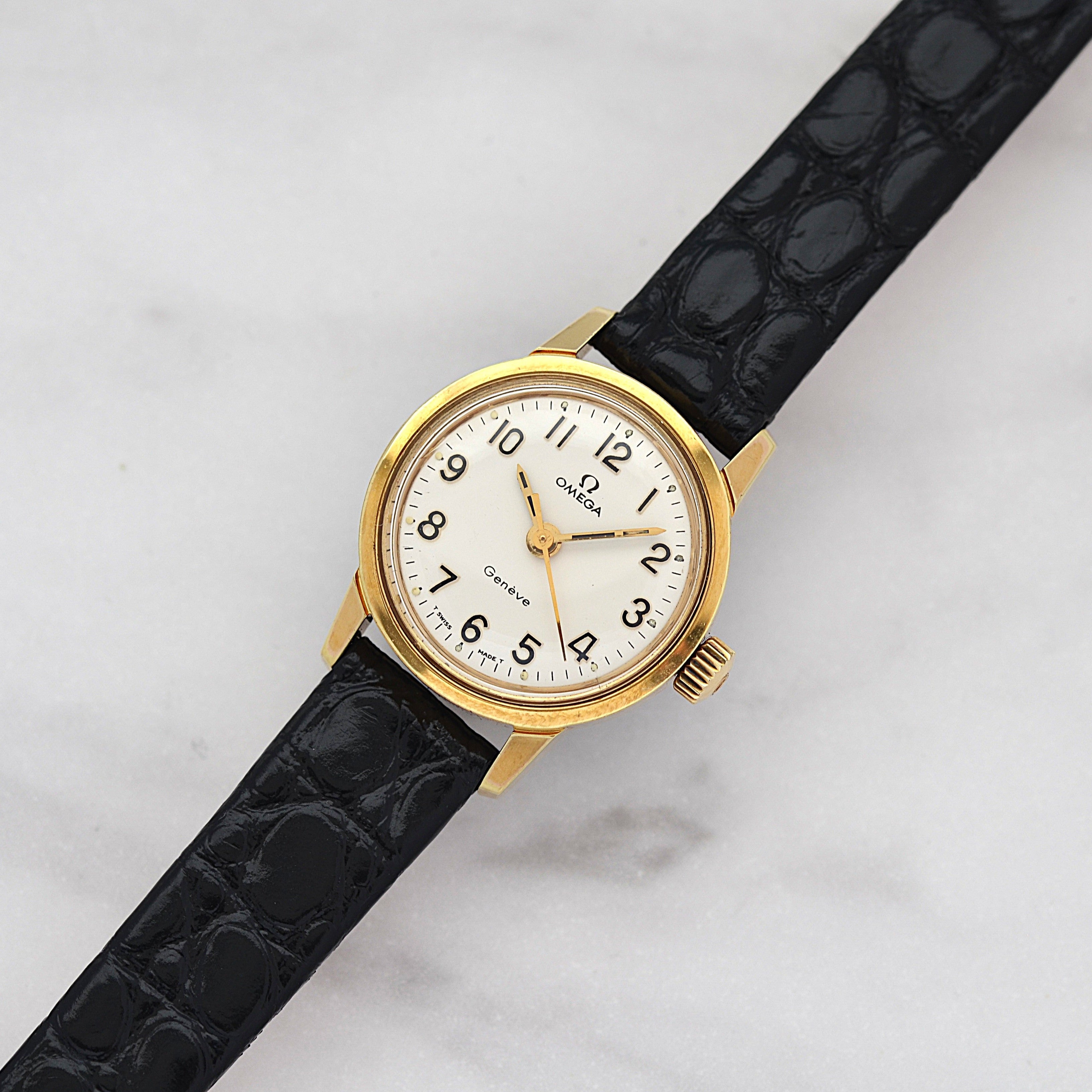 [Omega] 歐米茄日內瓦系列GP圓形銀直式阿拉伯數位時標腕錶，附原廠錶扣