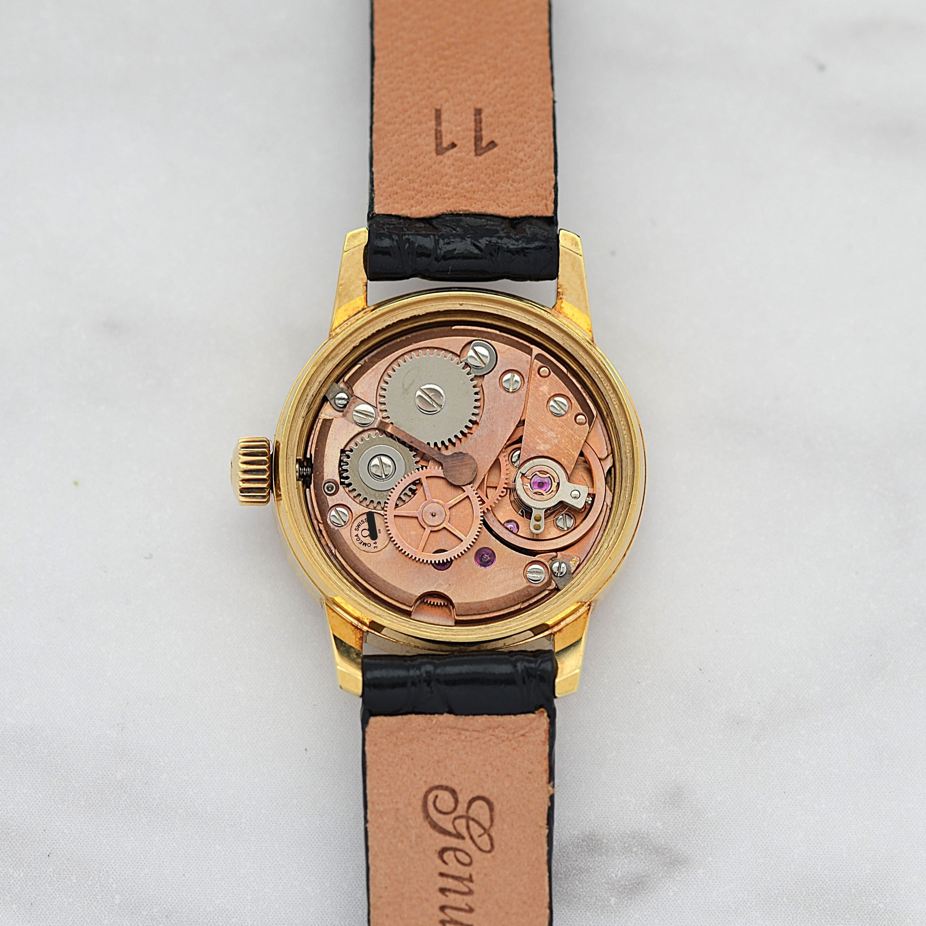 [Omega] 歐米茄日內瓦系列GP圓形銀直式阿拉伯數位時標腕錶，附原廠錶扣