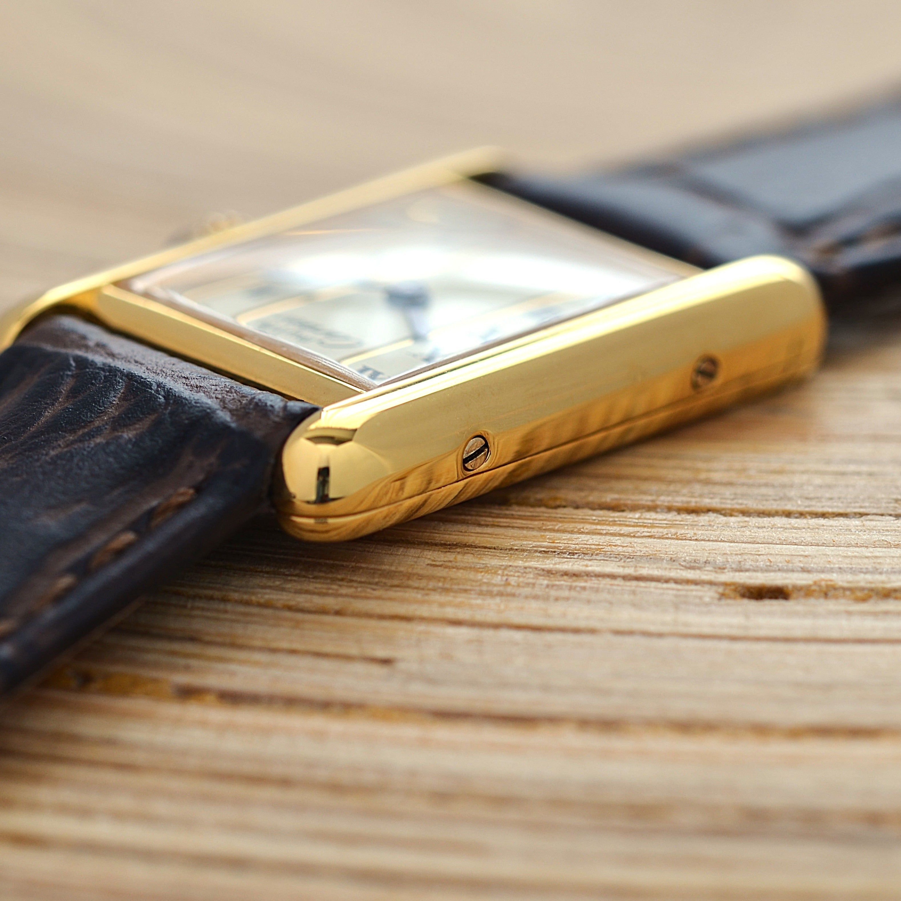 【Cartier】カルティエ マストタンクSM 縦ローマ SWISS MADE 表記 純正尾錠付き