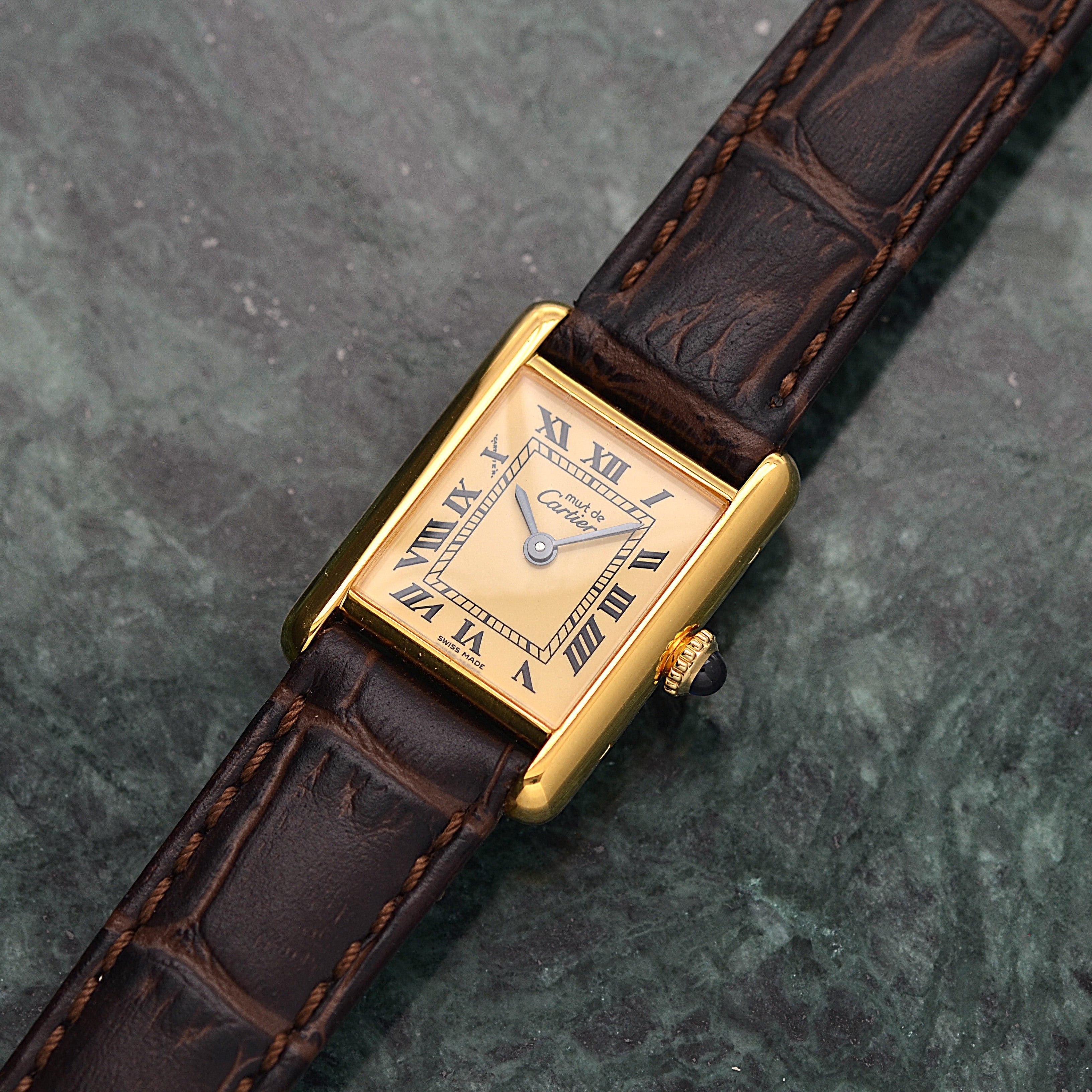 【Cartier】カルティエ マストタンクSM 手巻きアイボリーローマ 永久保証書付き