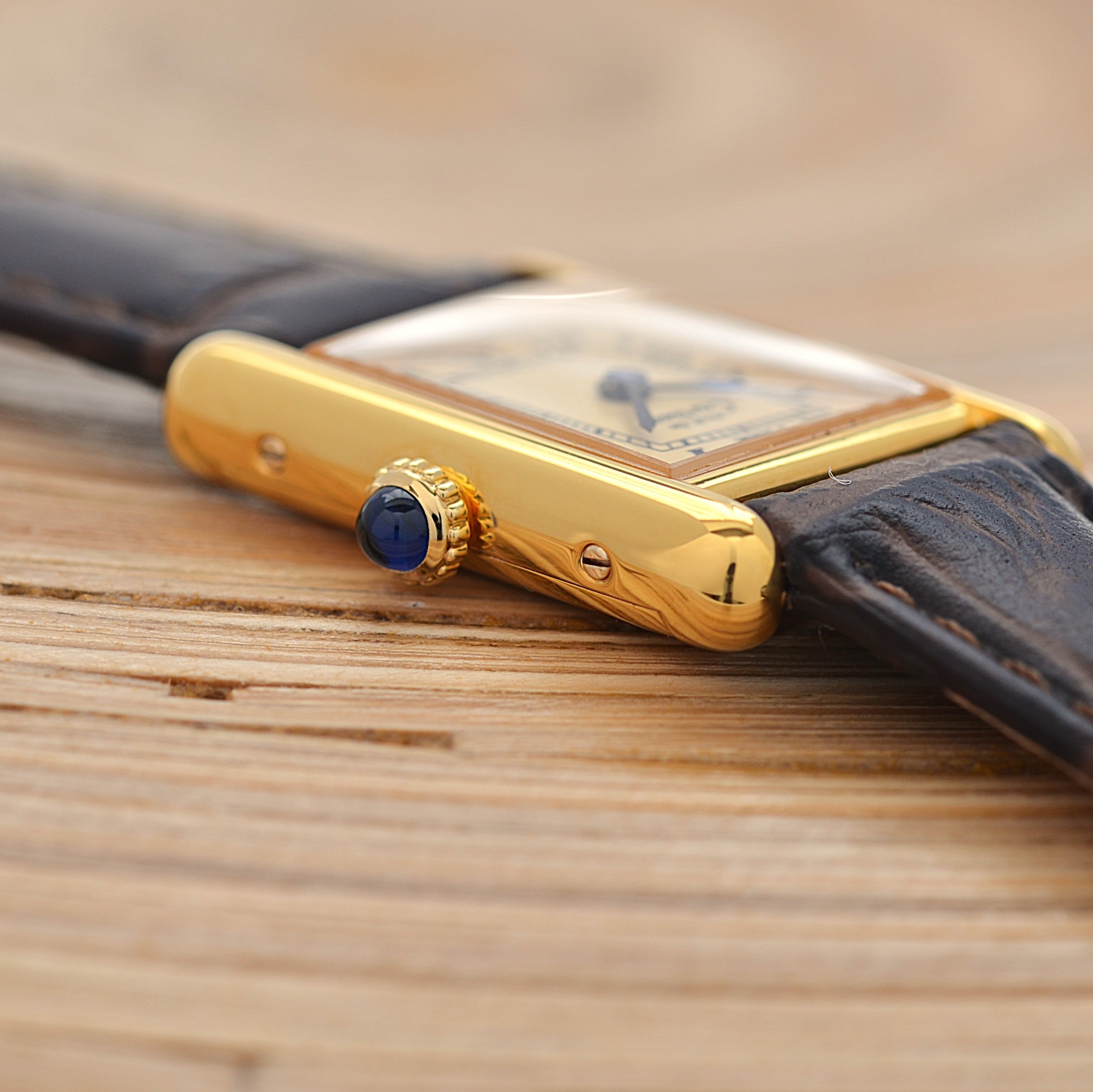 【Cartier】カルティエ マストタンクSM 手巻きアイボリーローマ 永久保証書付き