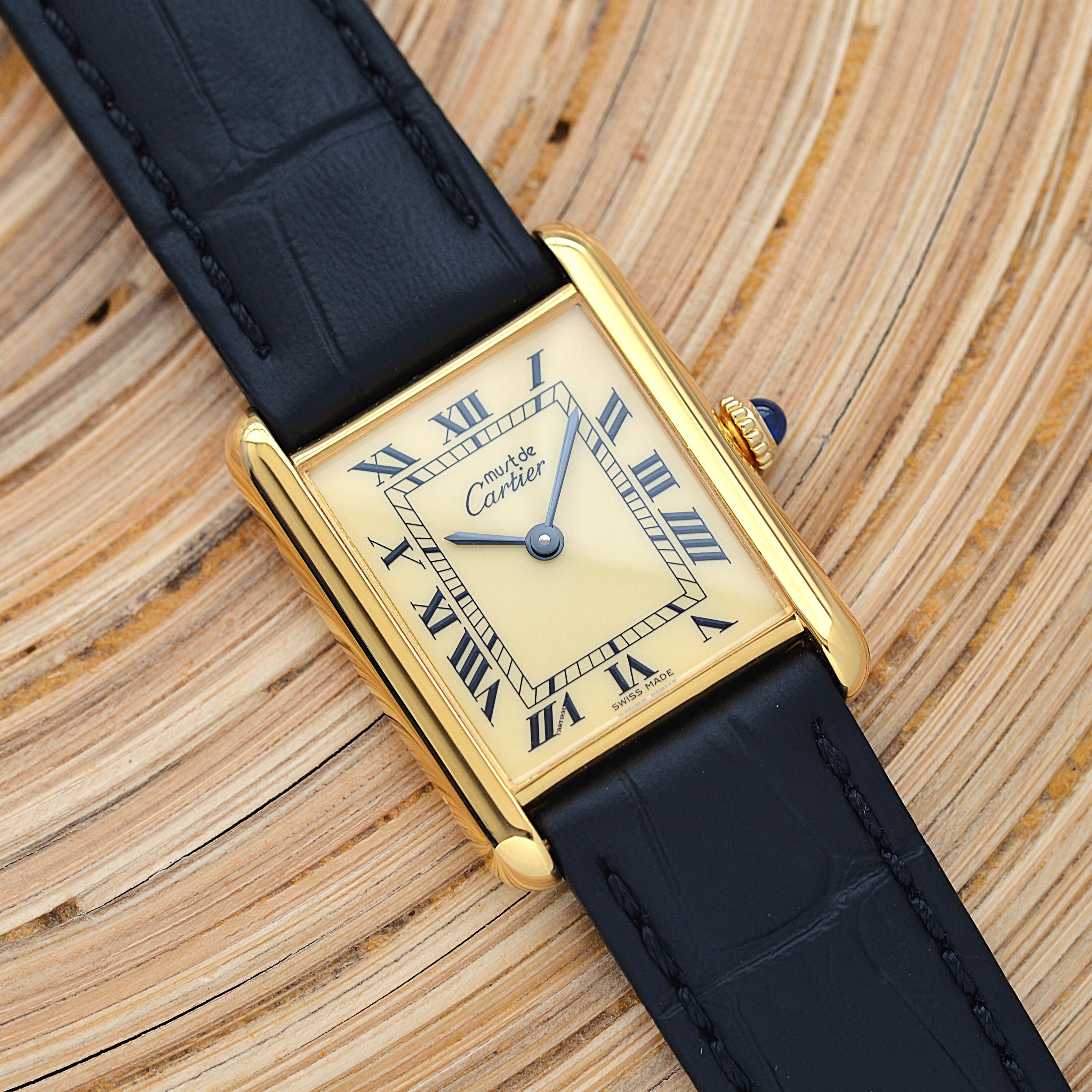 【Cartier】カルティエ マストタンクLM アイボリーローマ 手巻き 永久保証書付き