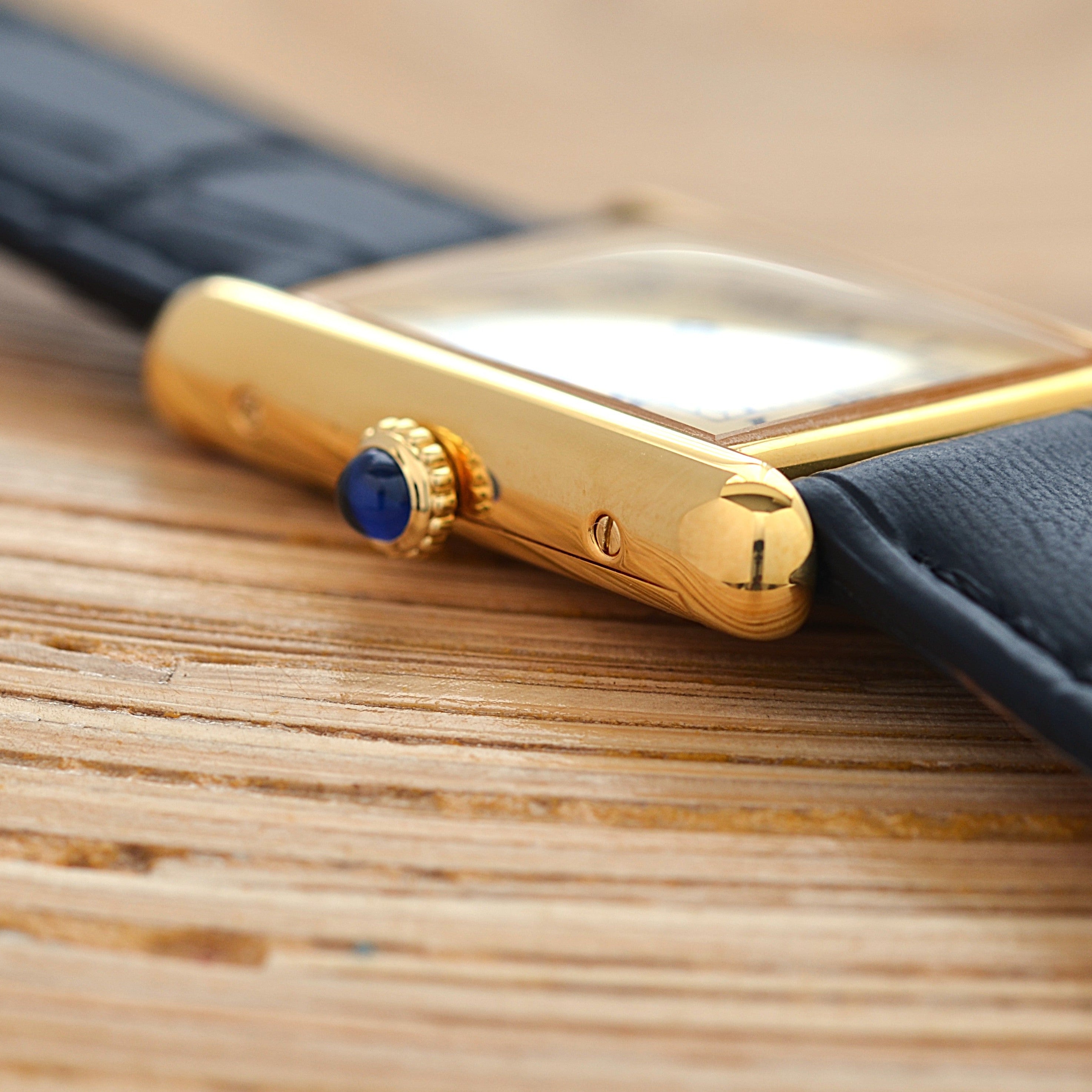 【Cartier】カルティエ マストタンクLM アイボリーローマ 手巻き 永久保証書付き