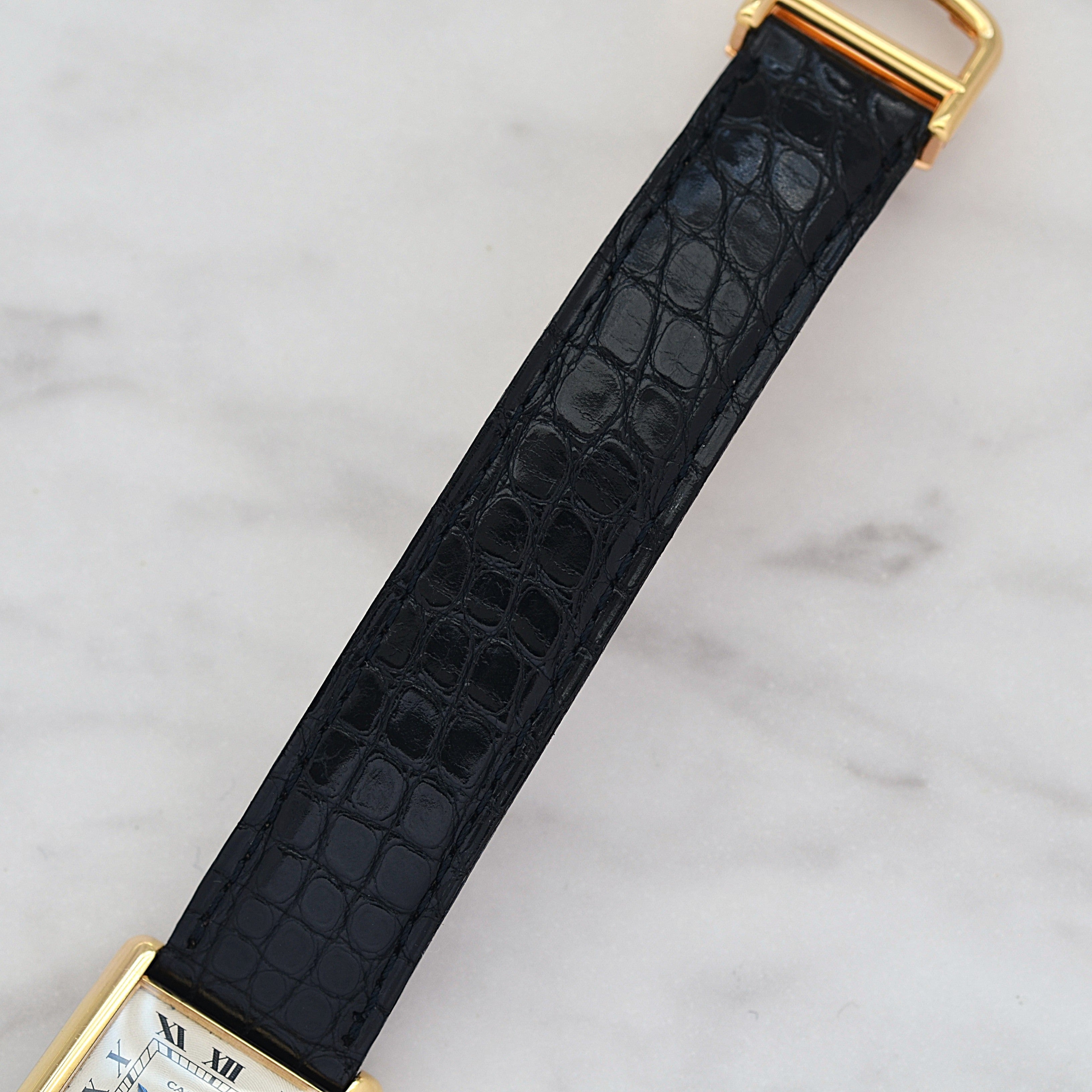 【Cartier】カルティエ タンクルイカルティエLM 18KYG エクストラフラット カルティエコンプリートサービス済み 純正18金製Dバックル、国際保証書付き