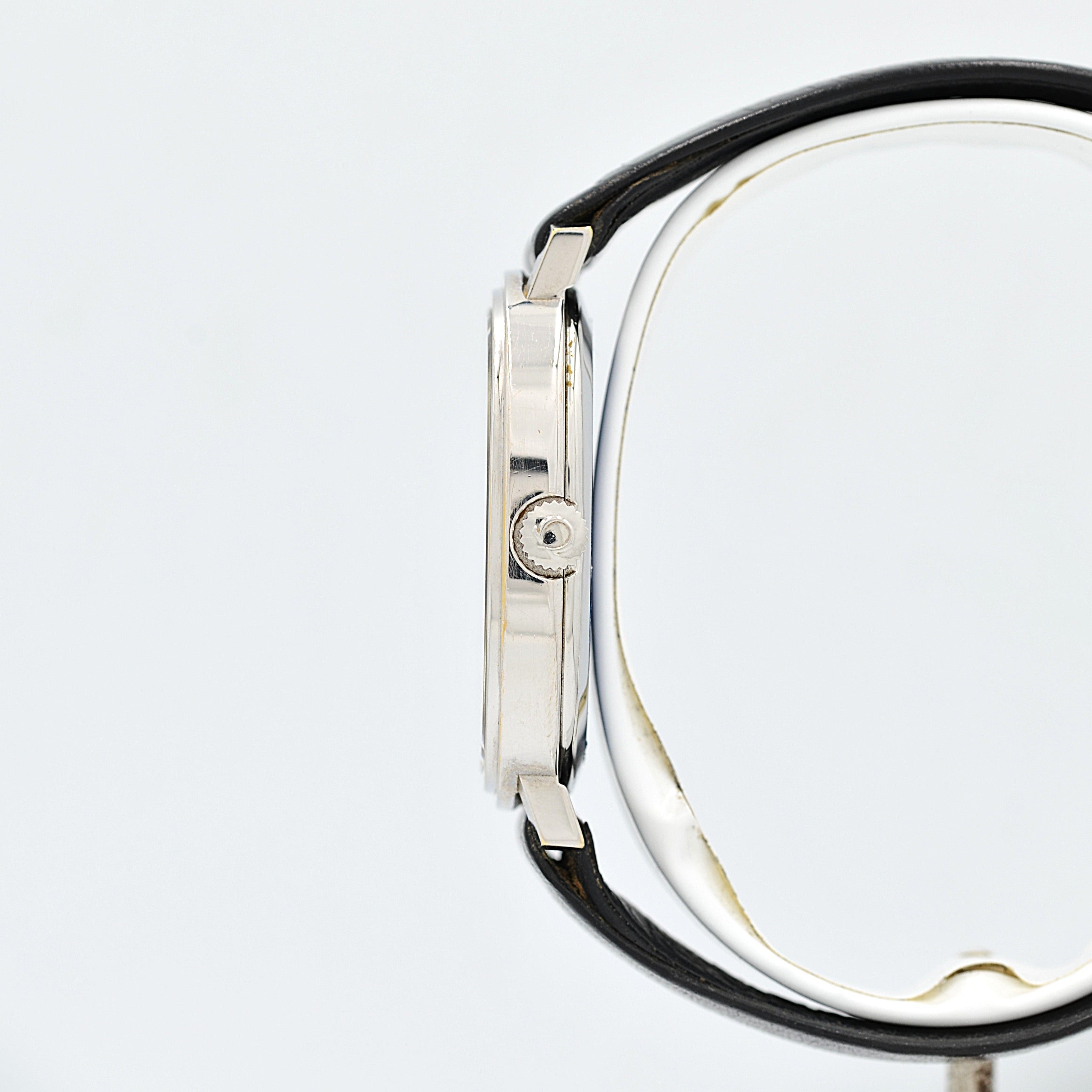 【OMEGA】オメガ デヴィル WGP オーバルケース Silver デッドストック 純正尾錠付き