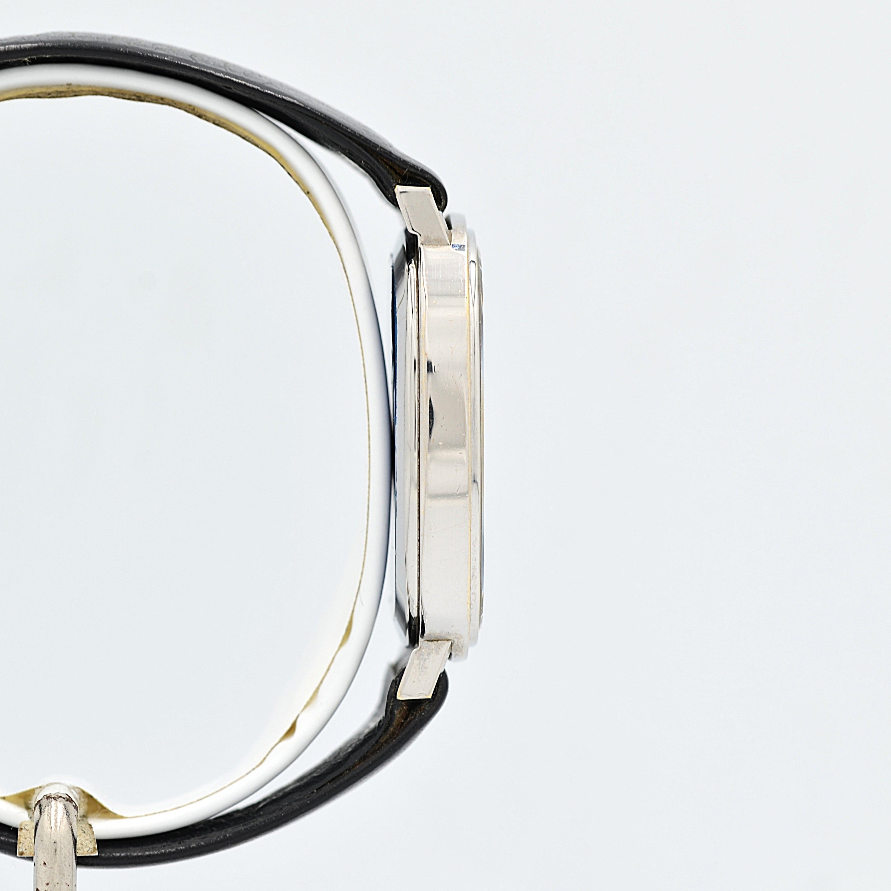 【OMEGA】オメガ デヴィル WGP オーバルケース Silver デッドストック 純正尾錠付き