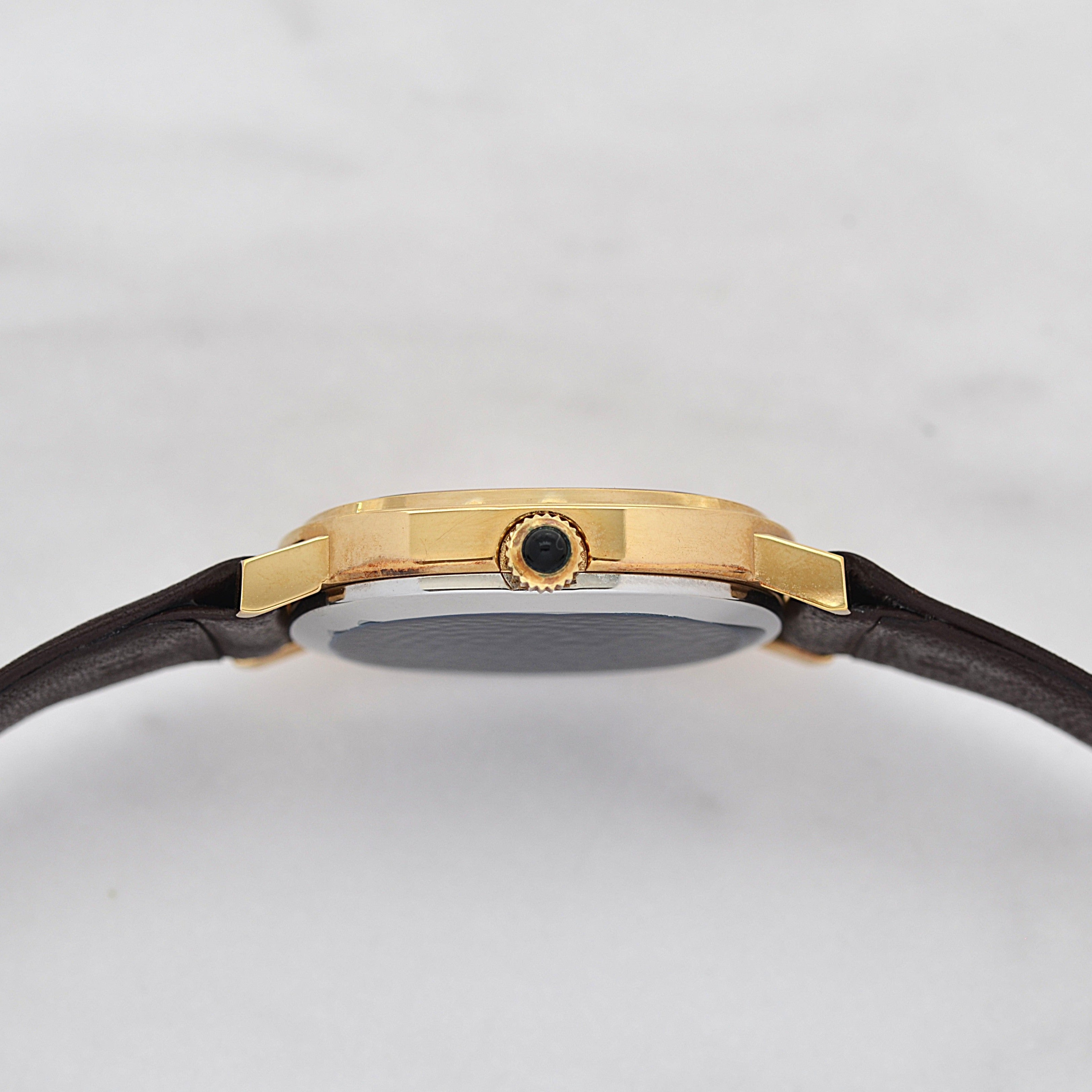 [Omega] 歐米茄碟飛系列GP橢圓形錶殼黃金全新庫存表，附原廠錶扣