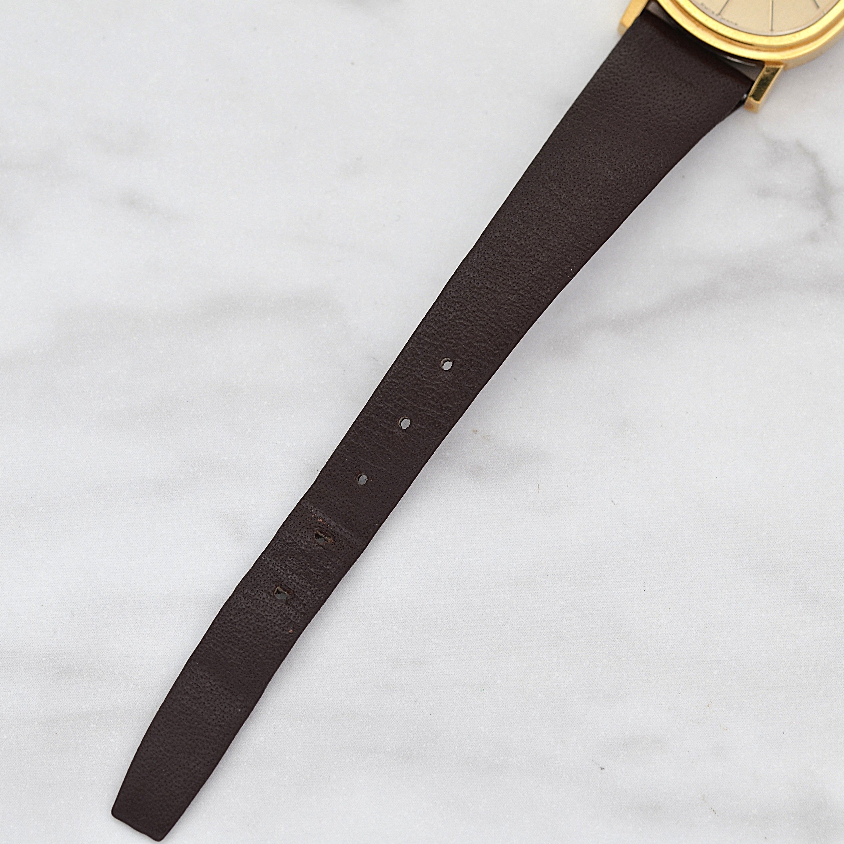 [Omega] 歐米茄碟飛系列GP橢圓形錶殼黃金全新庫存表，附原廠錶扣