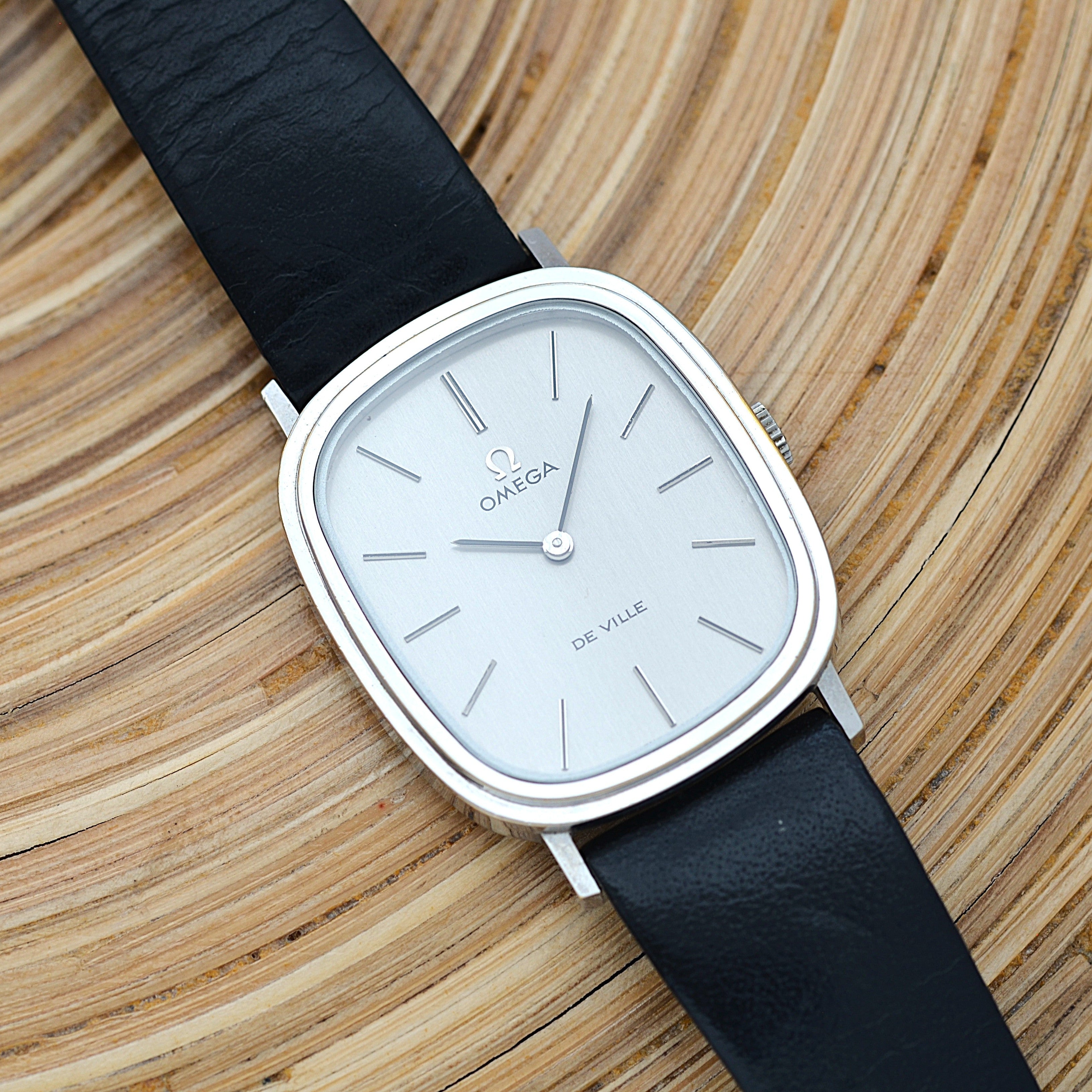 【OMEGA】オメガ デヴィル WGP オーバルケース Silver デッドストック 純正尾錠付き