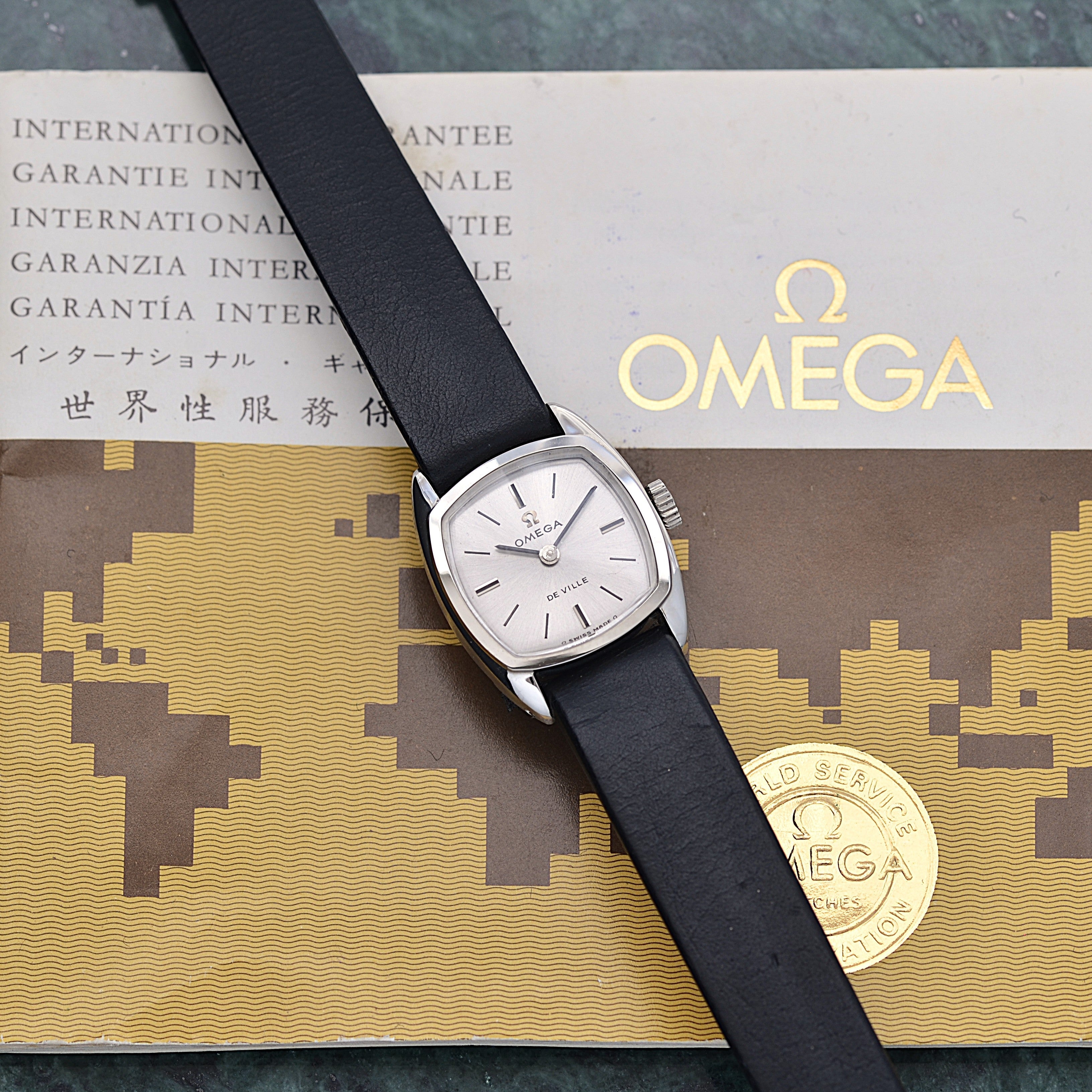 [Omega] 歐米茄碟飛系列不鏽鋼方形銀色腕錶，全新庫存，配件齊全