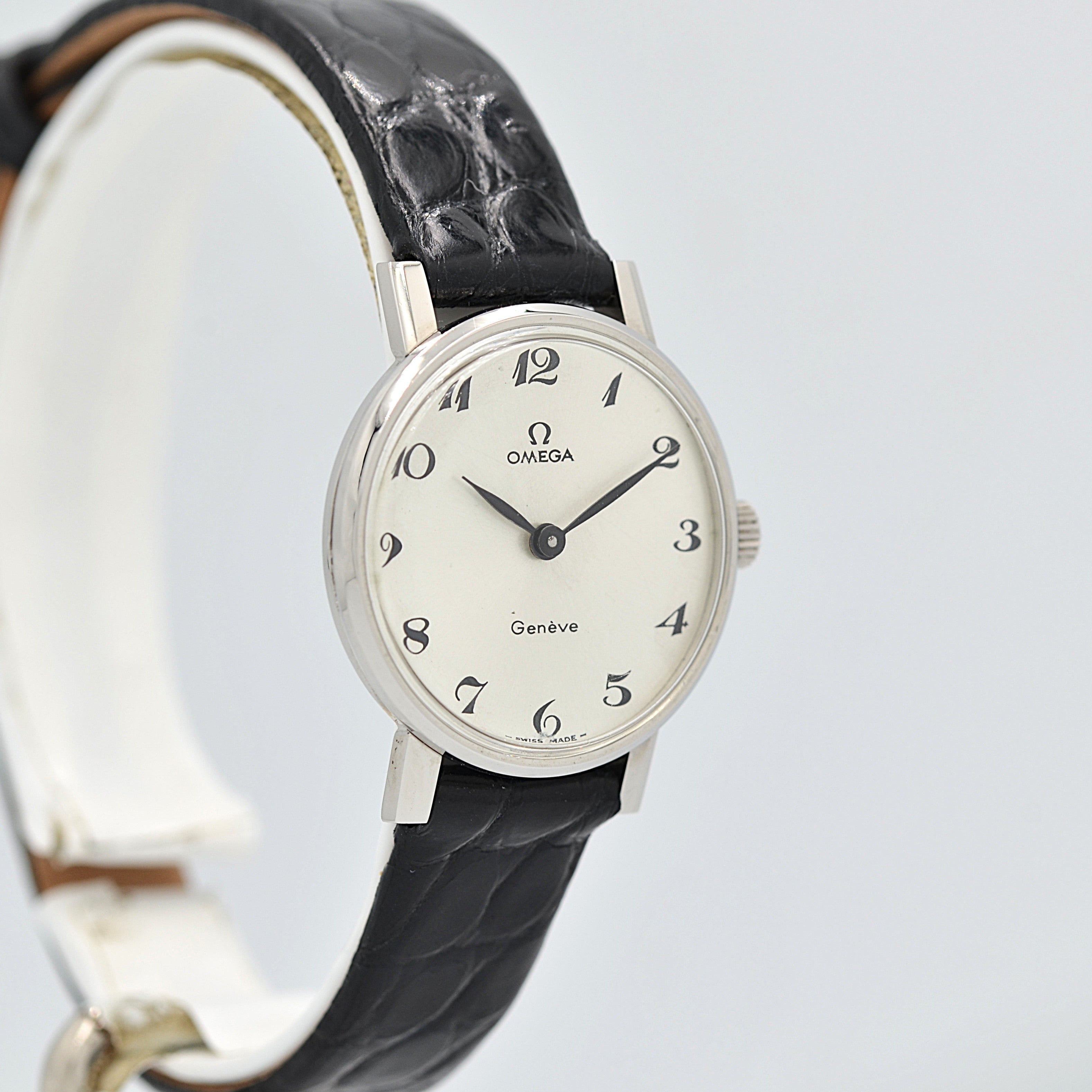 【OMEGA】オメガ ジュネーヴ SS ラウンド Silver Arabic 純正尾錠付き