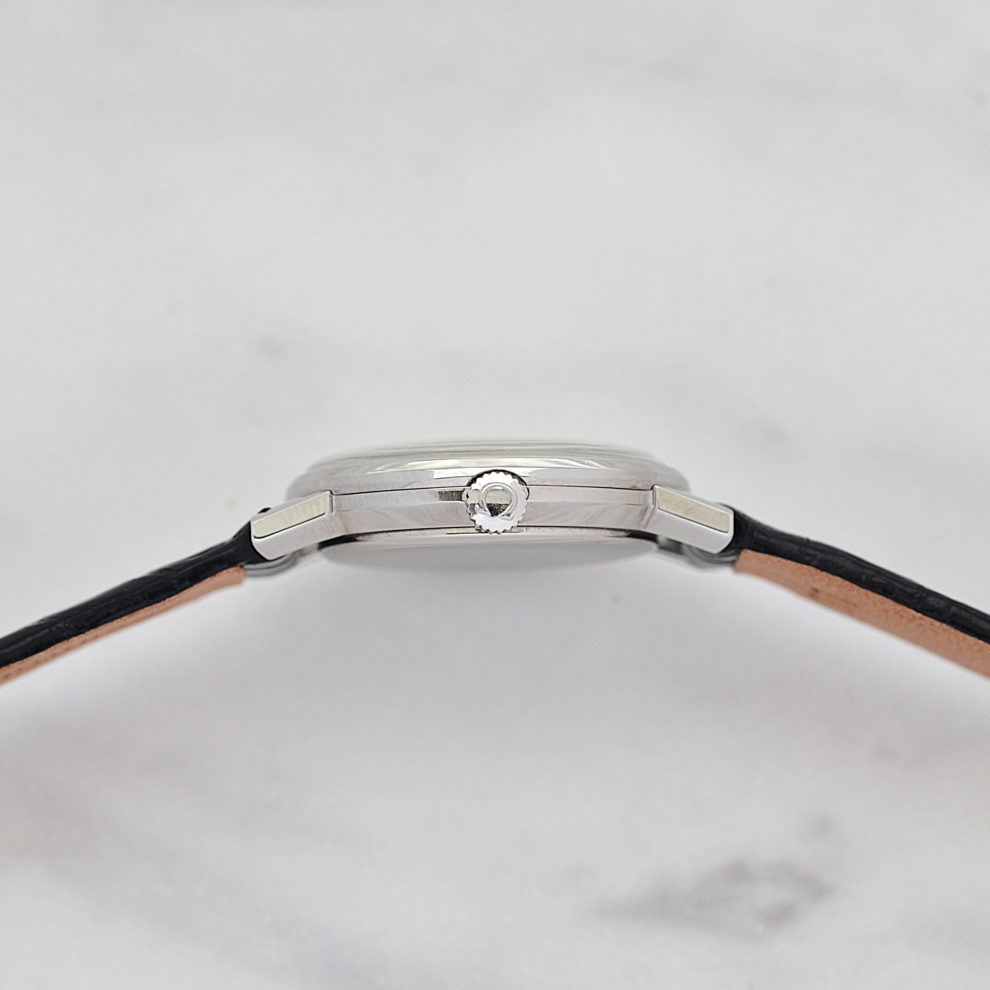 【OMEGA】オメガ ジュネーヴ SS ラウンド Silver Arabic 純正尾錠付き