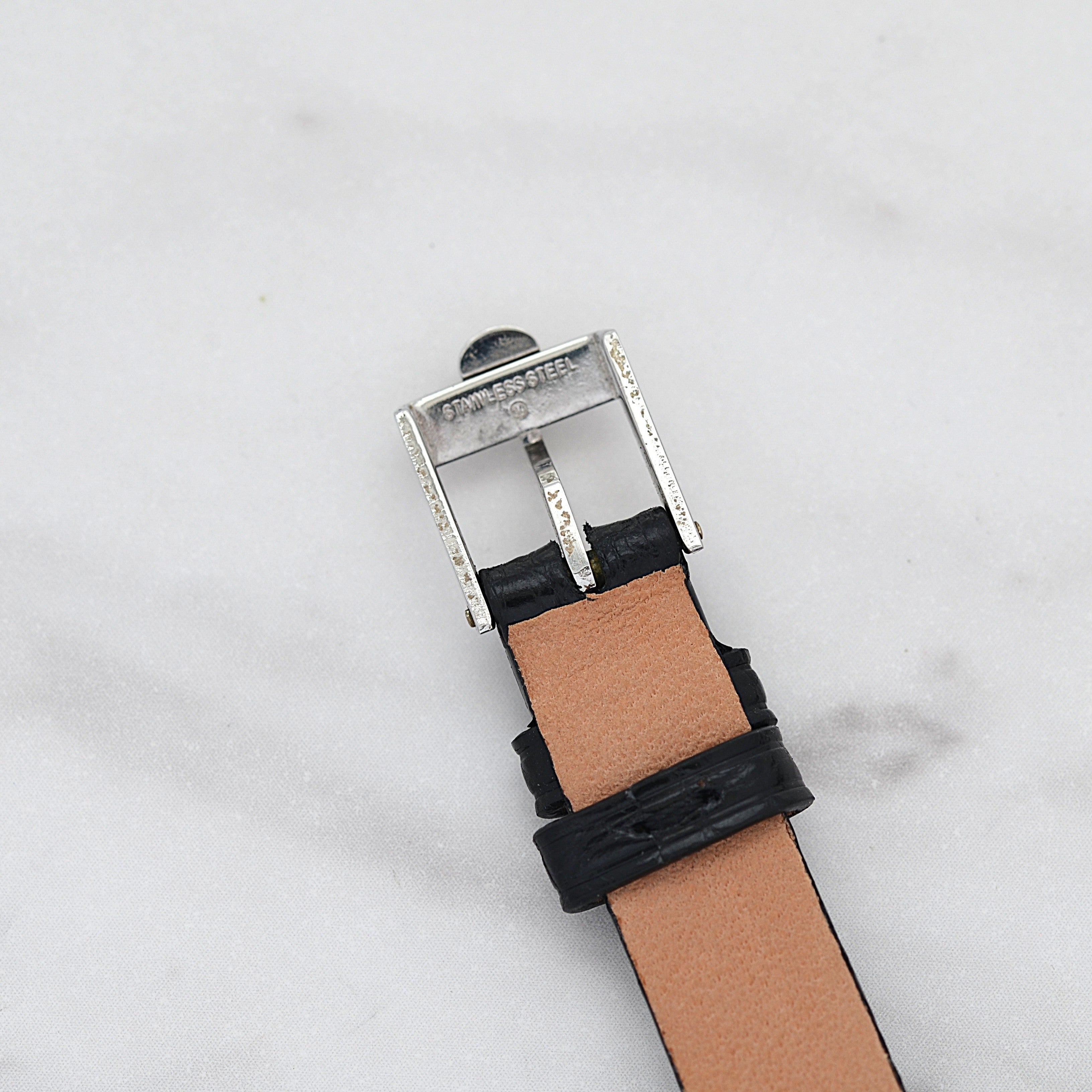 【OMEGA】オメガ ジュネーヴ SS ラウンド Silver Arabic 純正尾錠付き