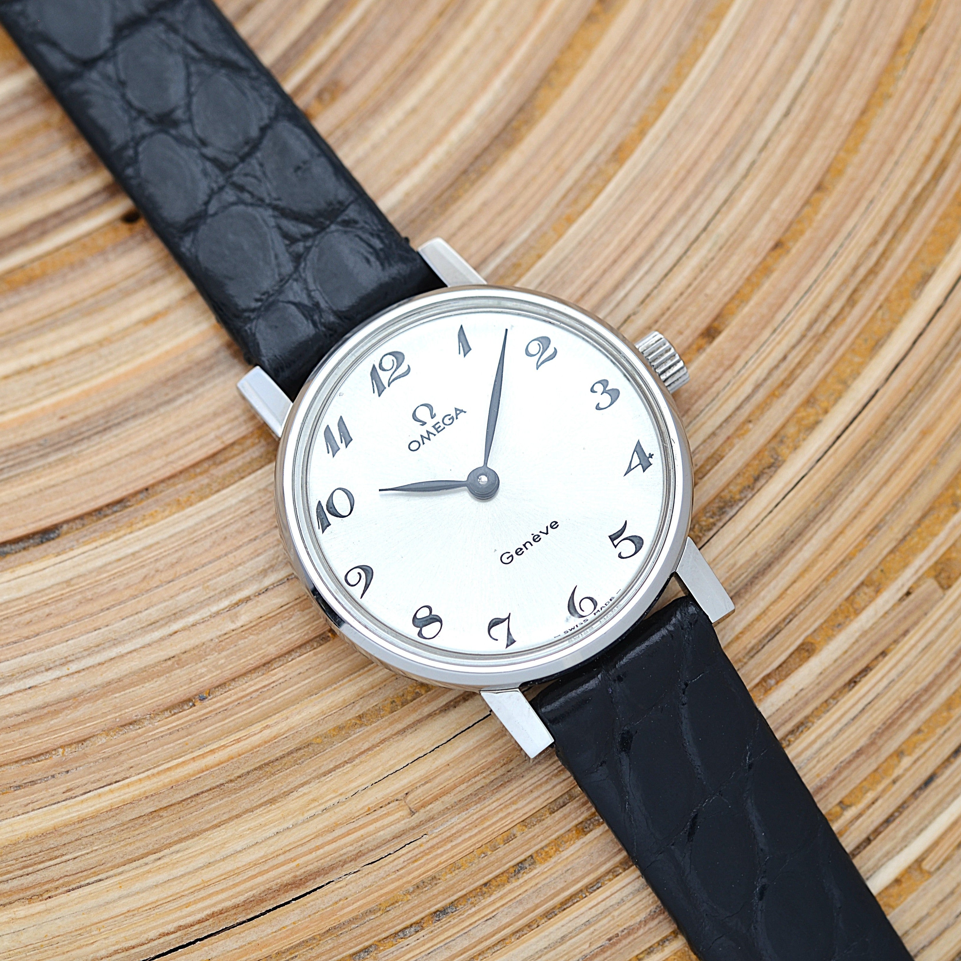 【OMEGA】オメガ ジュネーヴ SS ラウンド Silver Arabic 純正尾錠付き