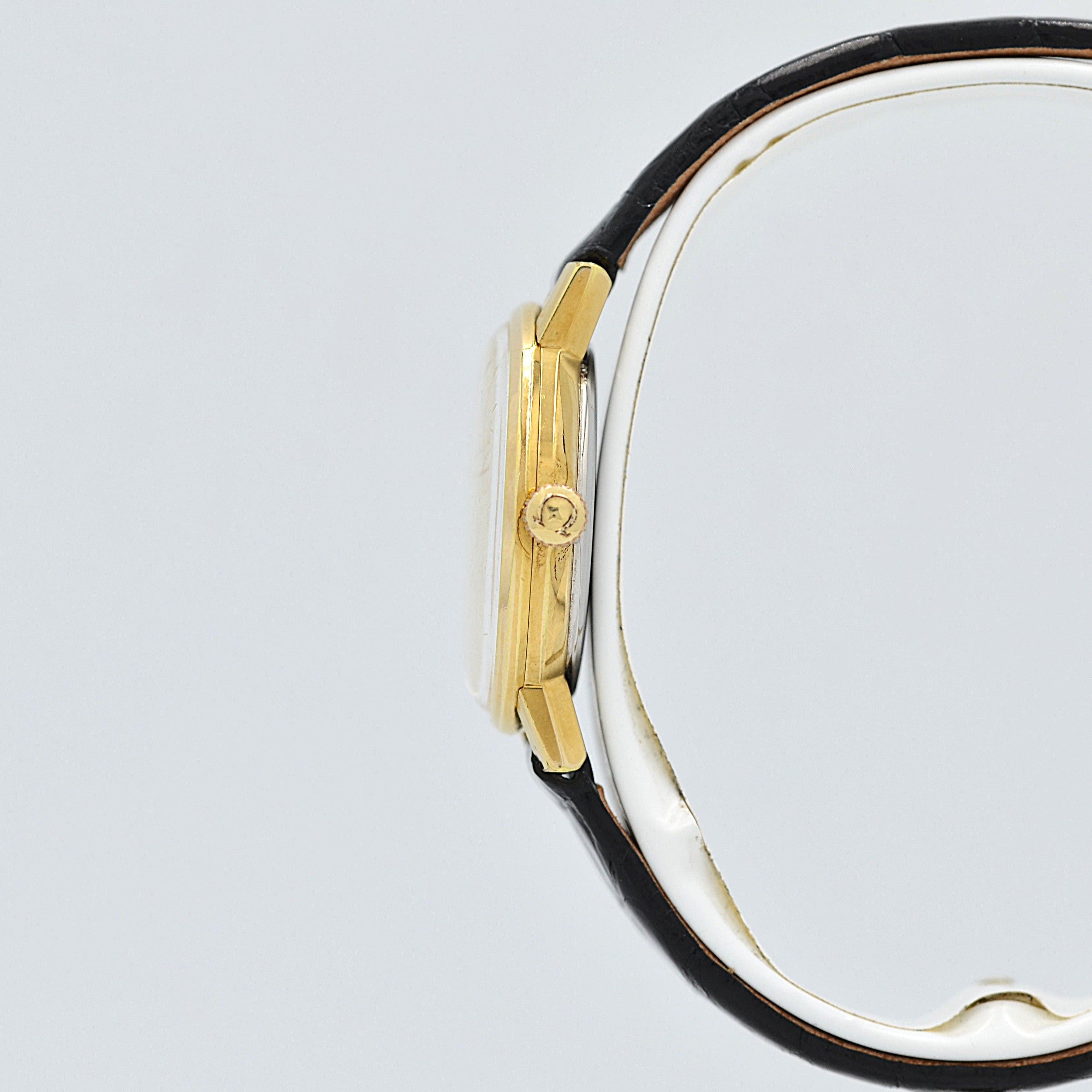 【OMEGA】オメガ ジュネーヴ GP ラウンド Gold Arabic 純正尾錠付き