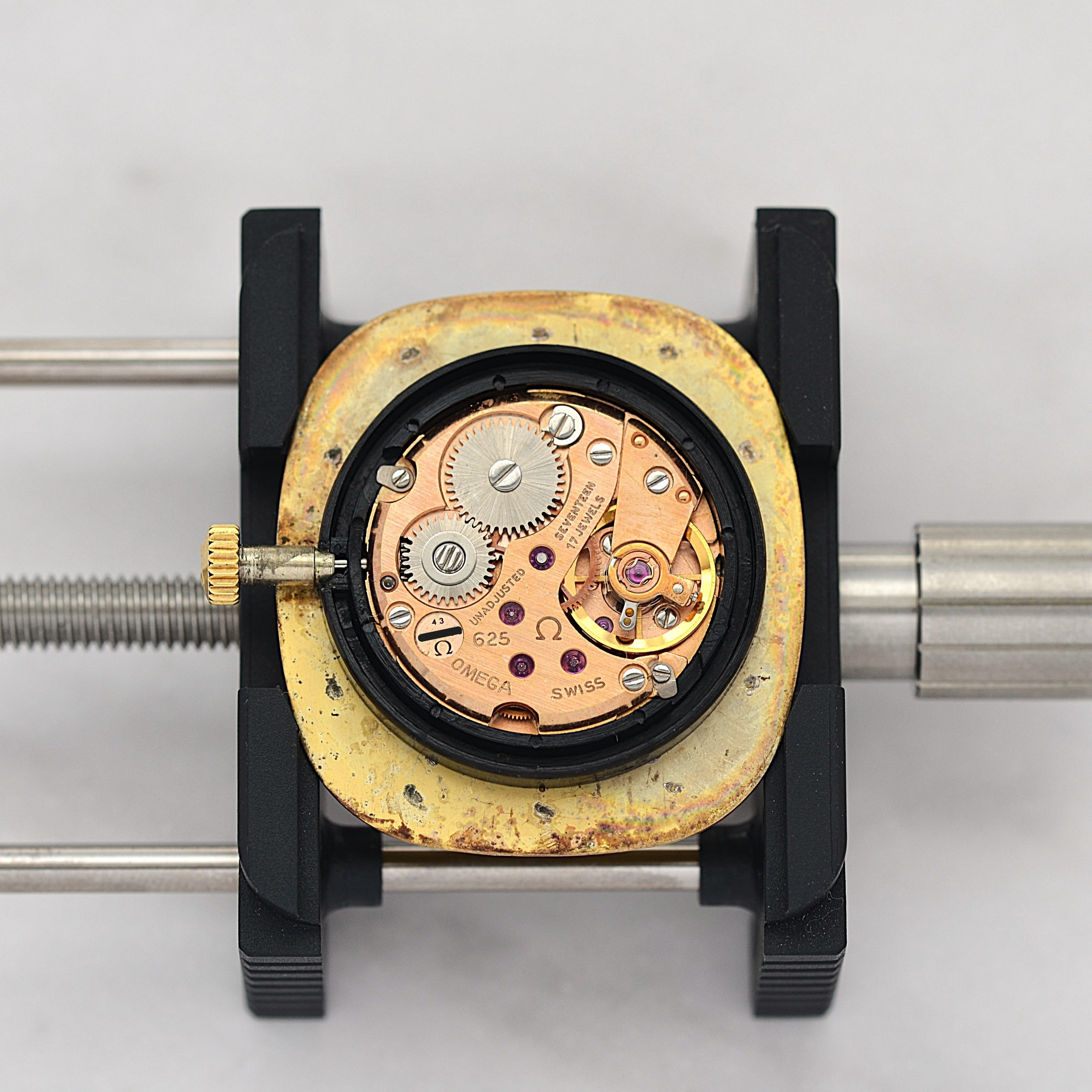 【OMEGA】オメガ デヴィル GP オーバルケース GOLD クルドパリ 純正尾錠付き