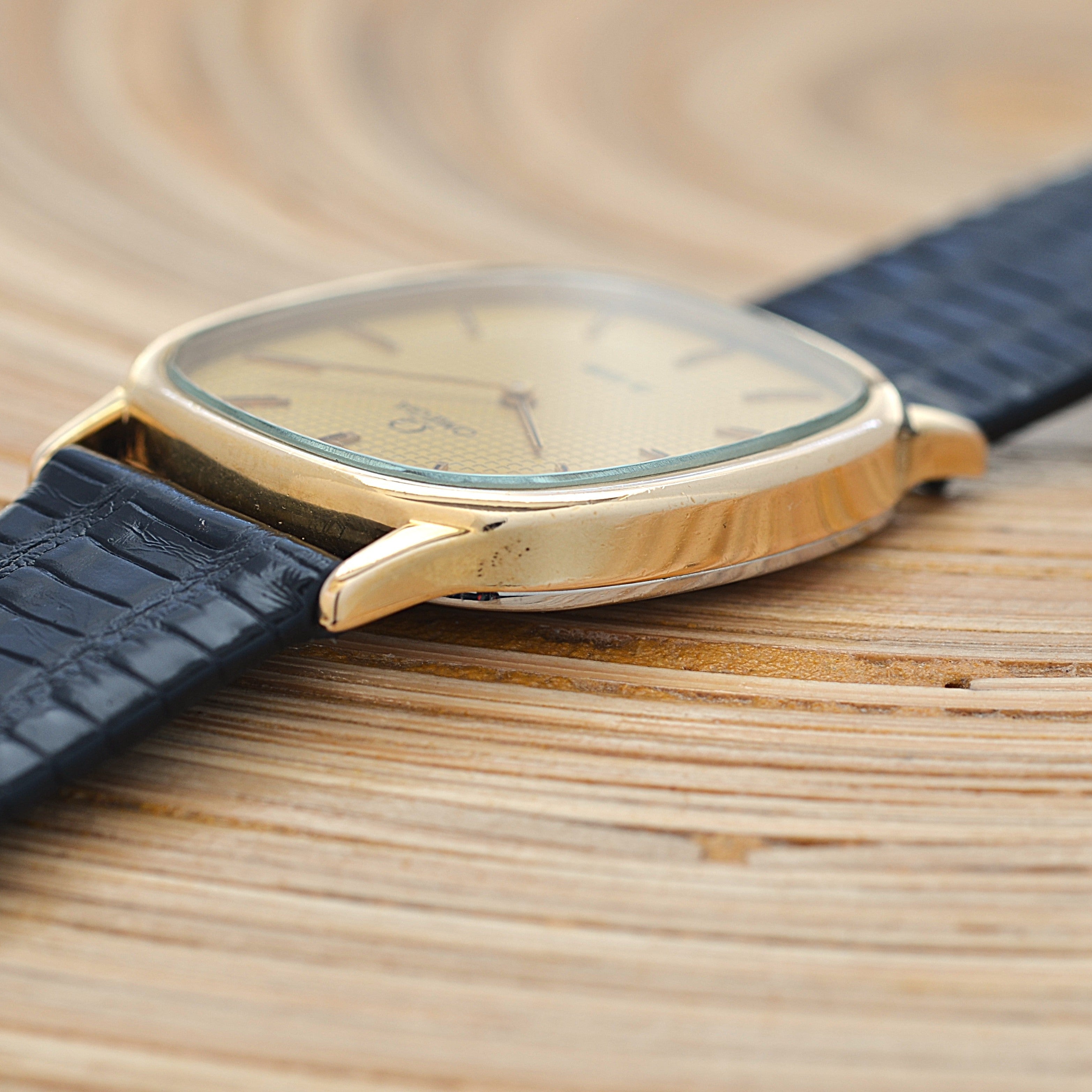 【OMEGA】オメガ デヴィル GP オーバルケース GOLD クルドパリ 純正尾錠付き