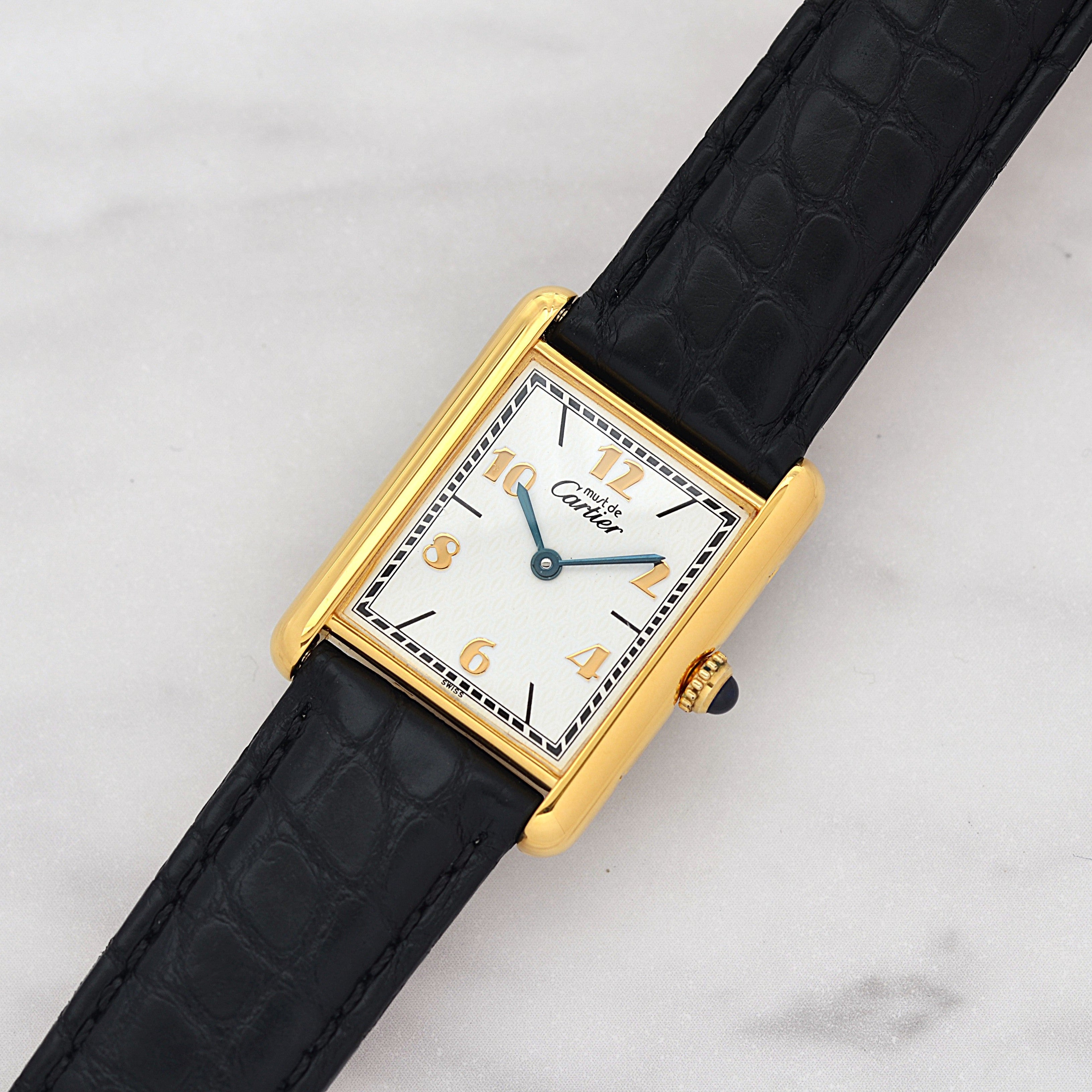 【Cartier】カルティエ マストタンクLM 飛びアラビア文字盤 純正Dバックル付き