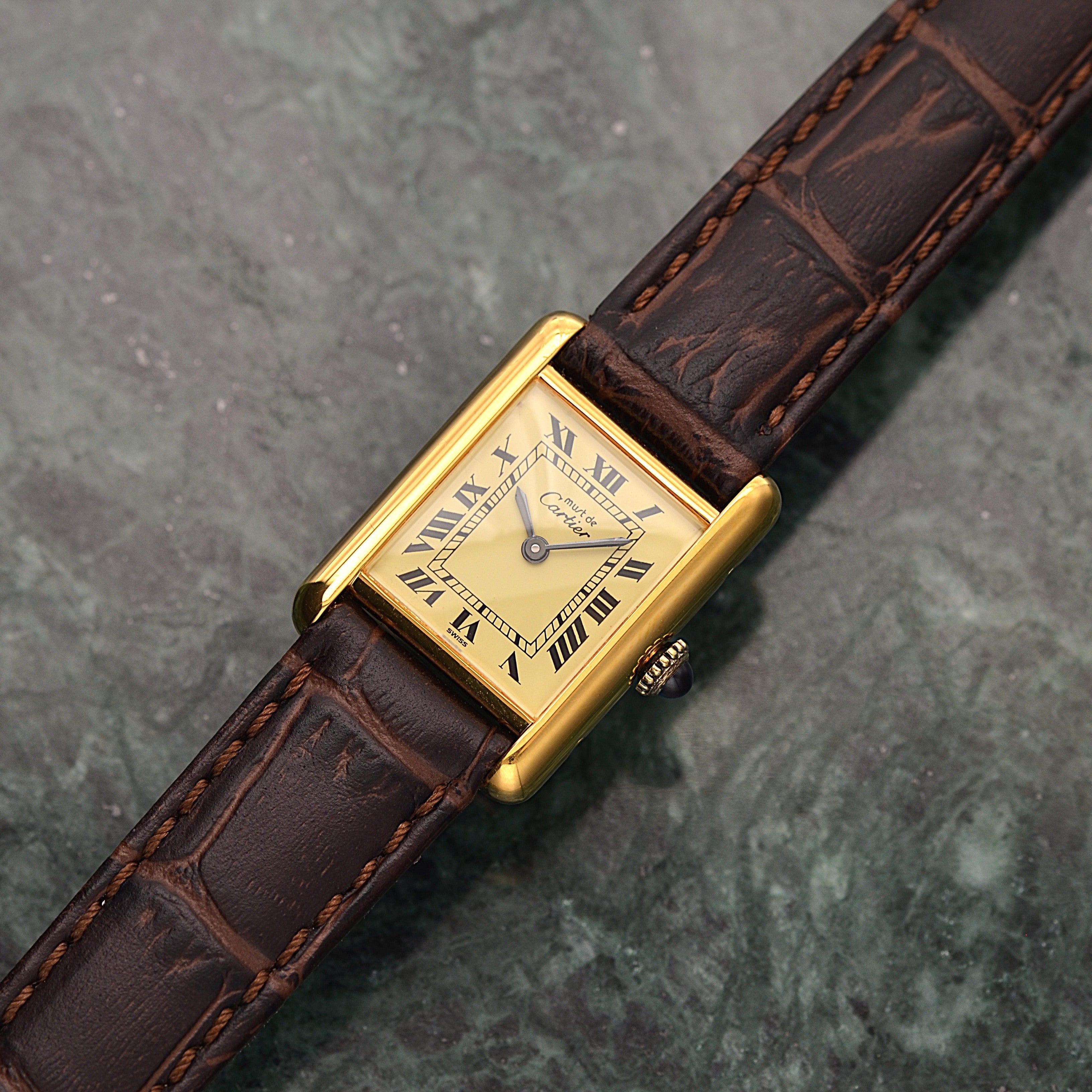 【Cartier】カルティエ マストタンクSM アイボリーローマ 手巻き 純正尾錠付き