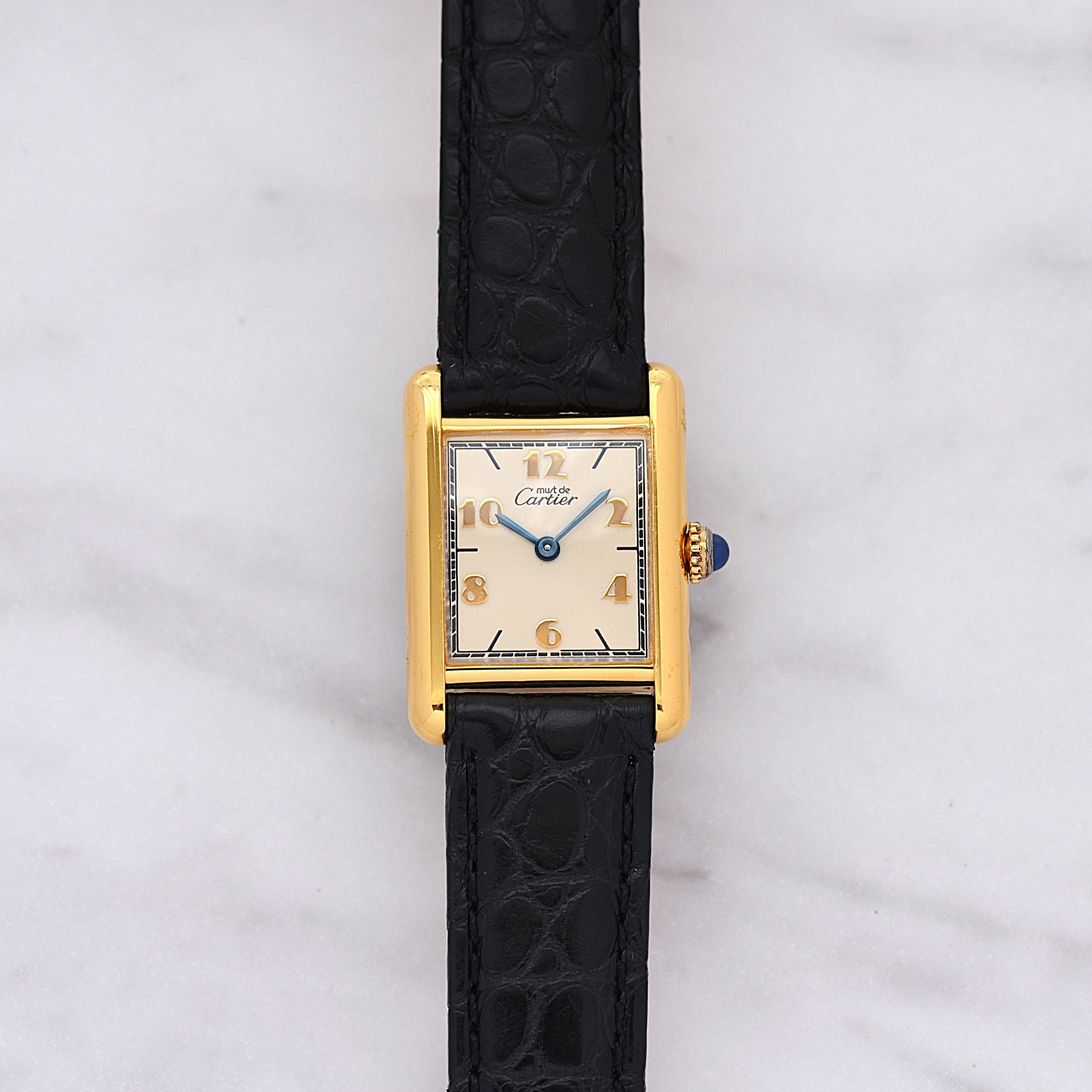 [卡地亞] 卡地亞 Must Tank SM Flying Arabic 腕錶，配真 D 型扣