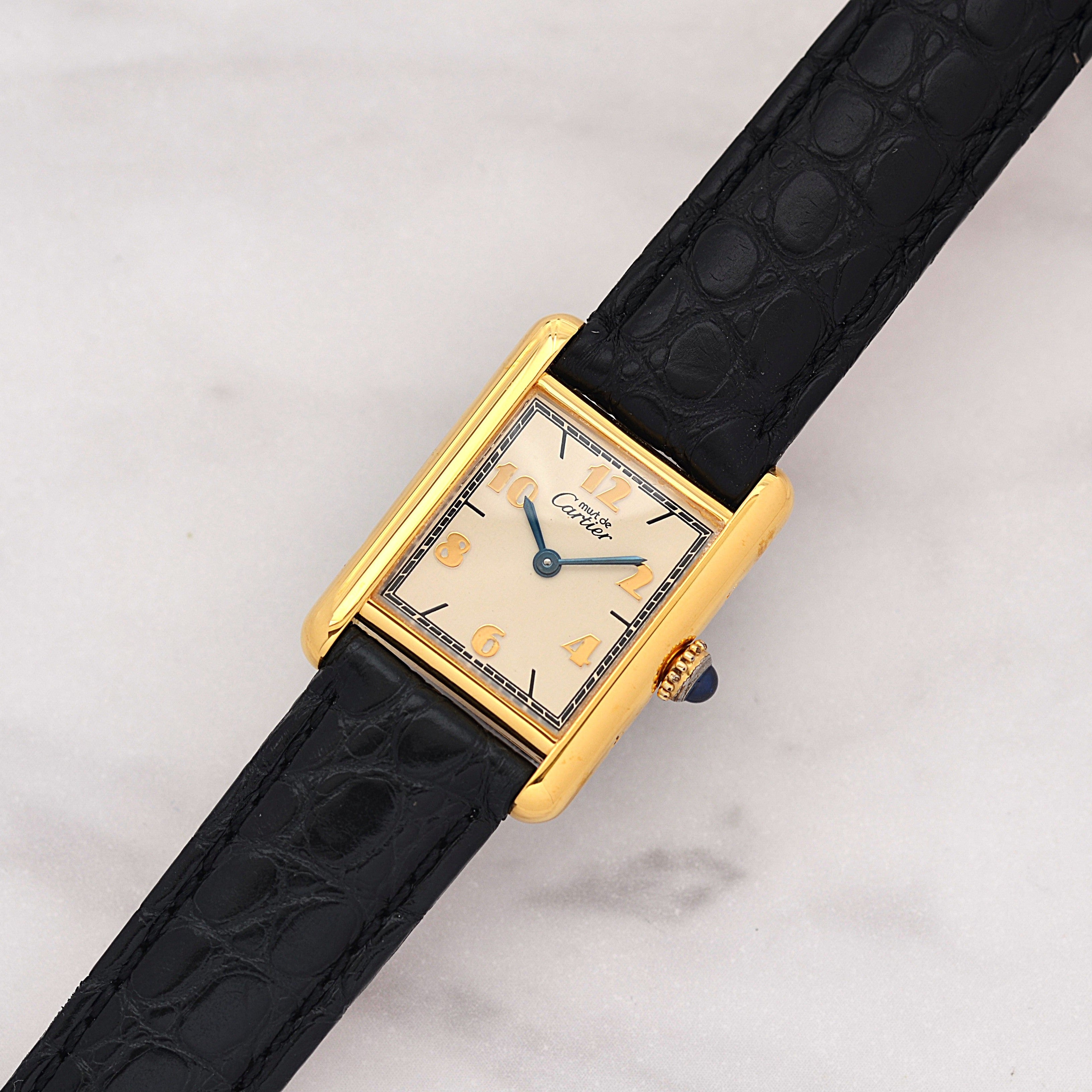 [卡地亞] 卡地亞 Must Tank SM Flying Arabic 腕錶，配真 D 型扣