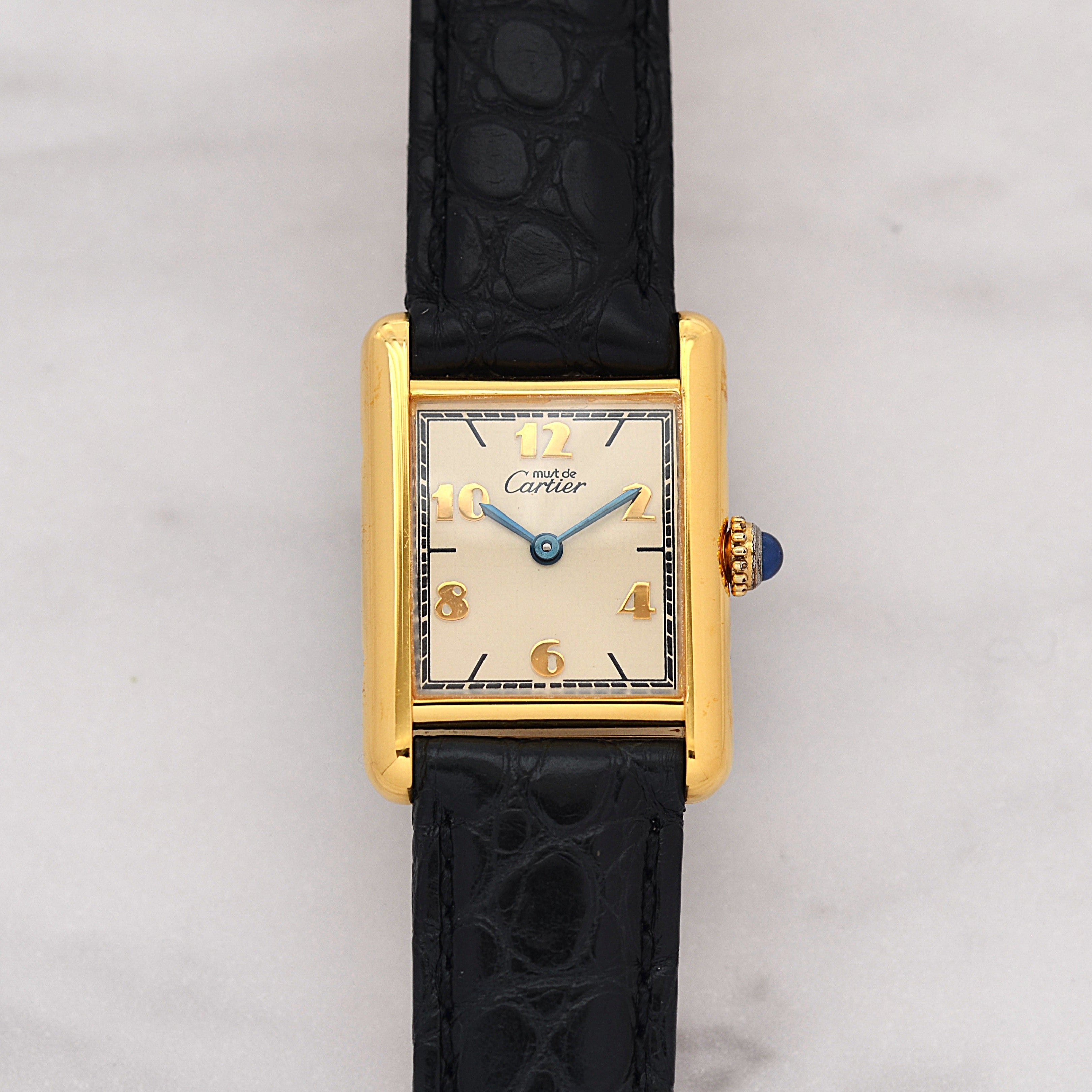 [卡地亞] 卡地亞 Must Tank SM Flying Arabic 腕錶，配真 D 型扣