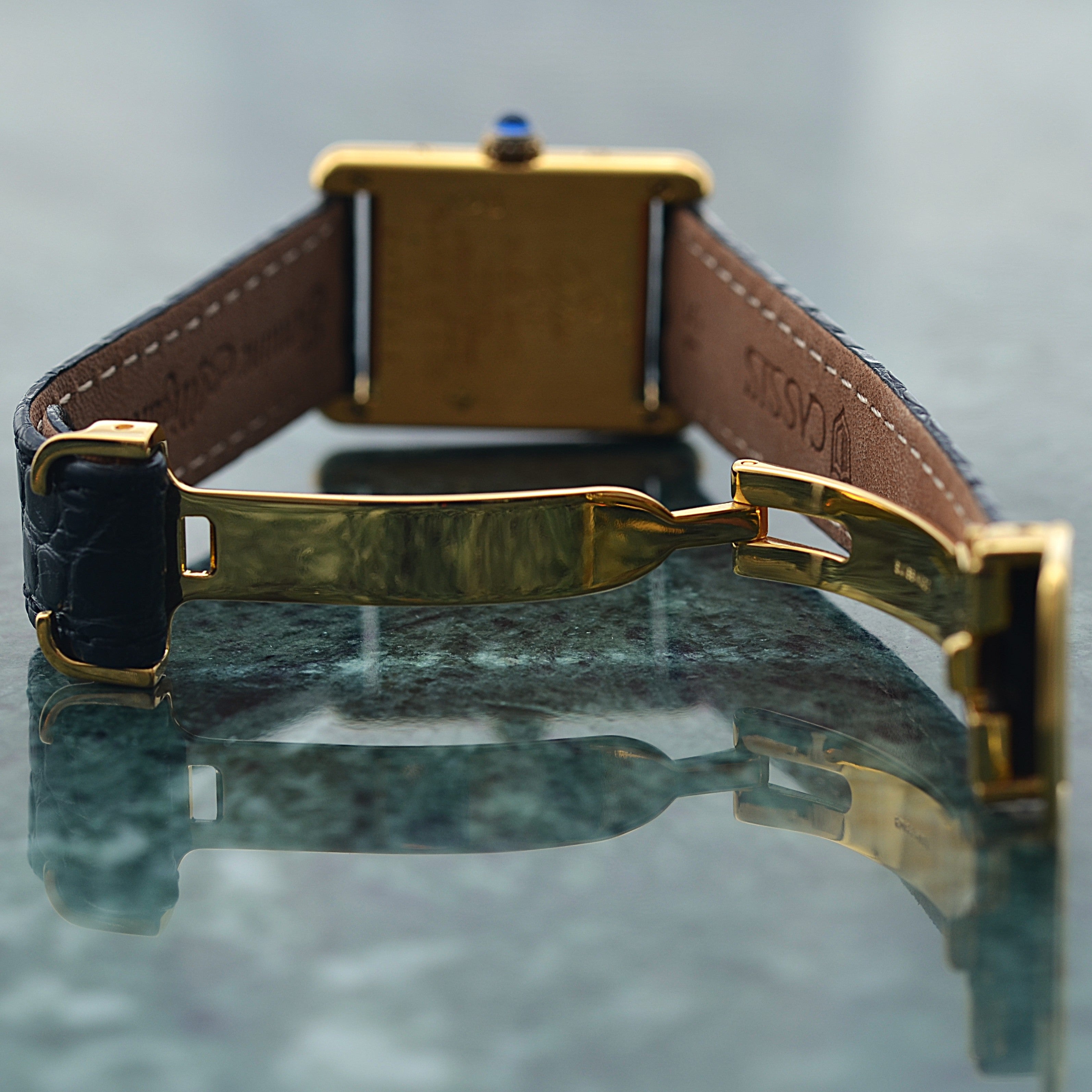 [卡地亞] 卡地亞 Must Tank SM Flying Arabic 腕錶，配真 D 型扣