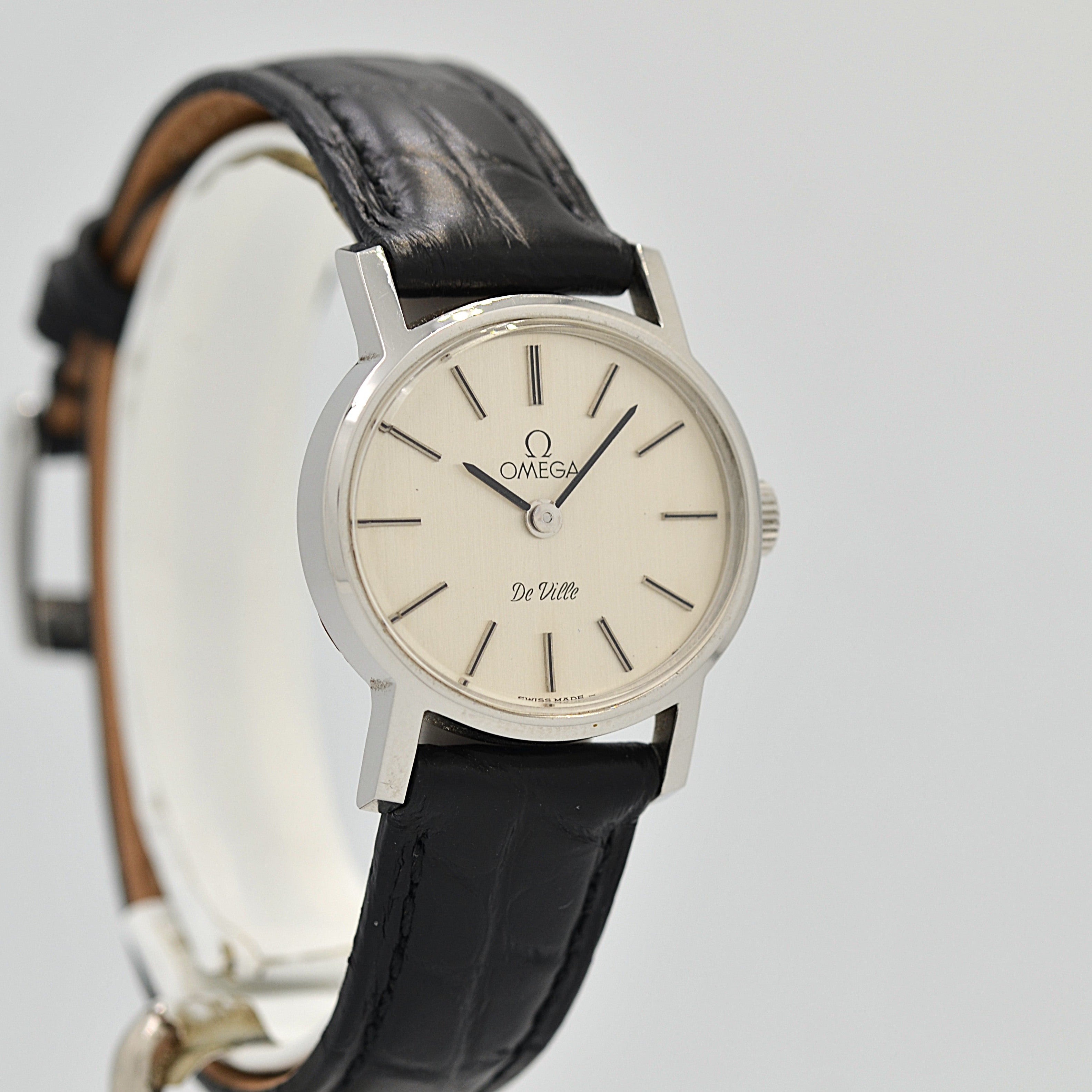 [Omega] 歐米茄碟飛系列不鏽鋼橢圓形銀色腕錶，全新庫存，所有配件齊全