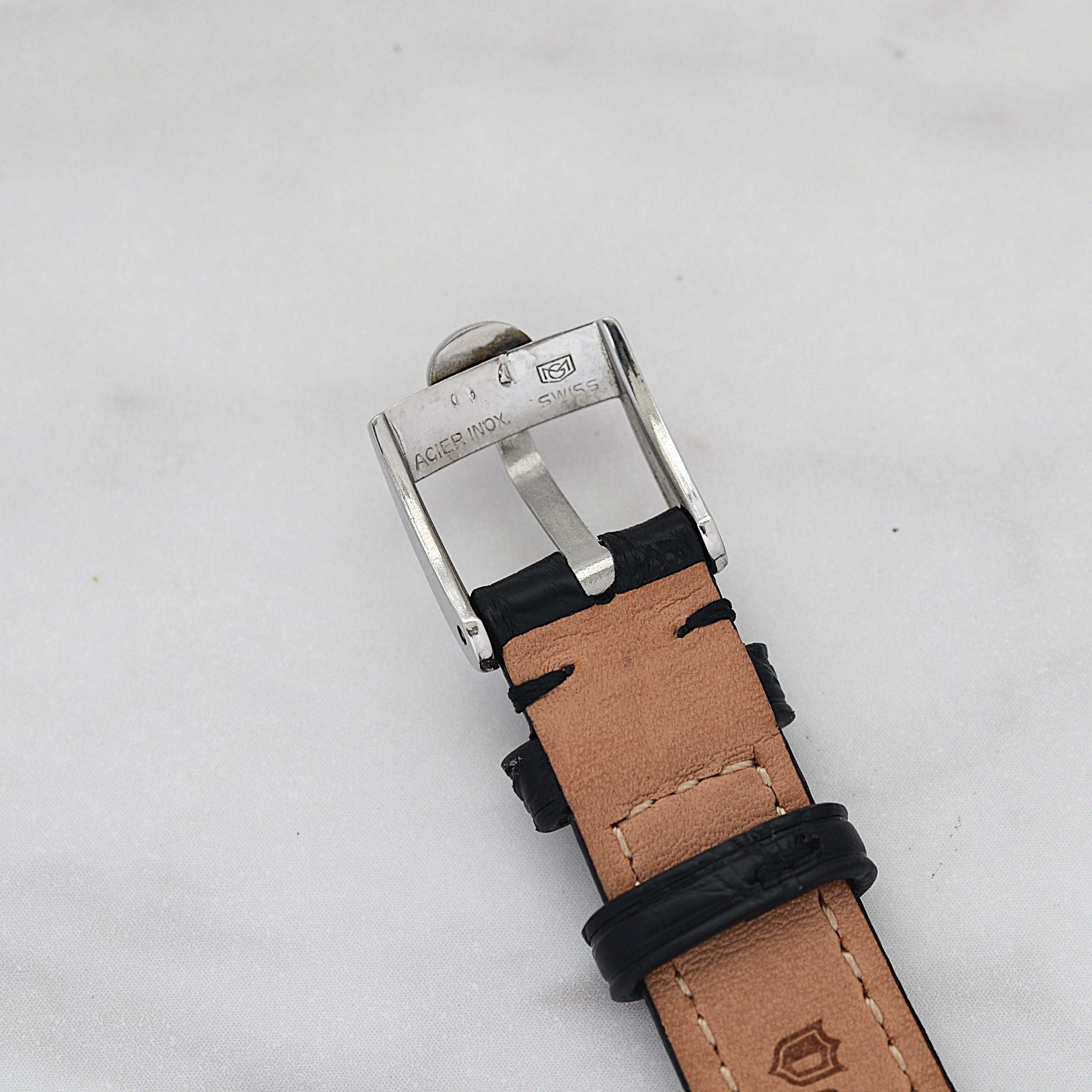 [Omega] 歐米茄碟飛系列不鏽鋼橢圓形銀色腕錶，全新庫存，所有配件齊全