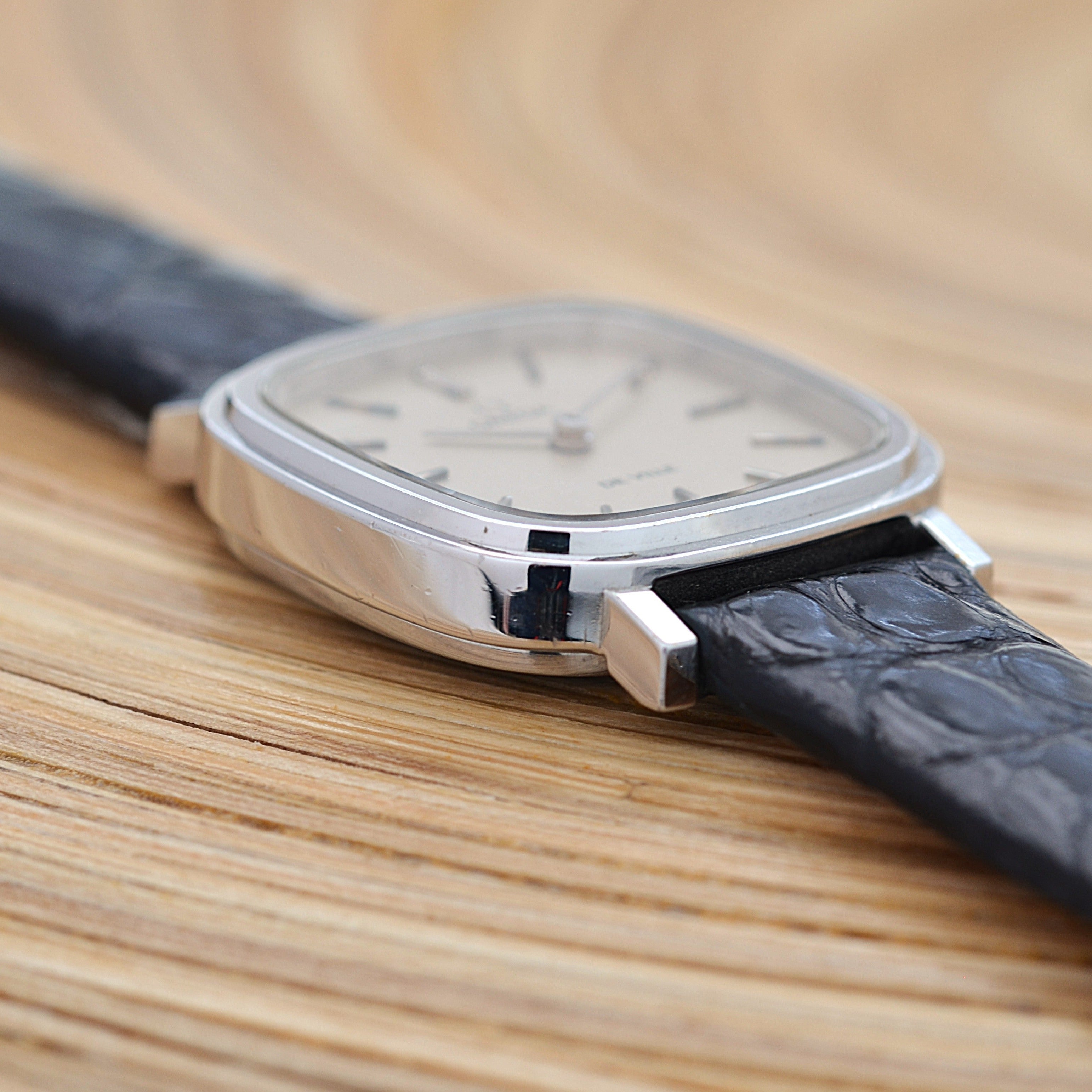 [OMEGA] Omega De Ville WGP Square Silver Deadstock with Genuine Buckle